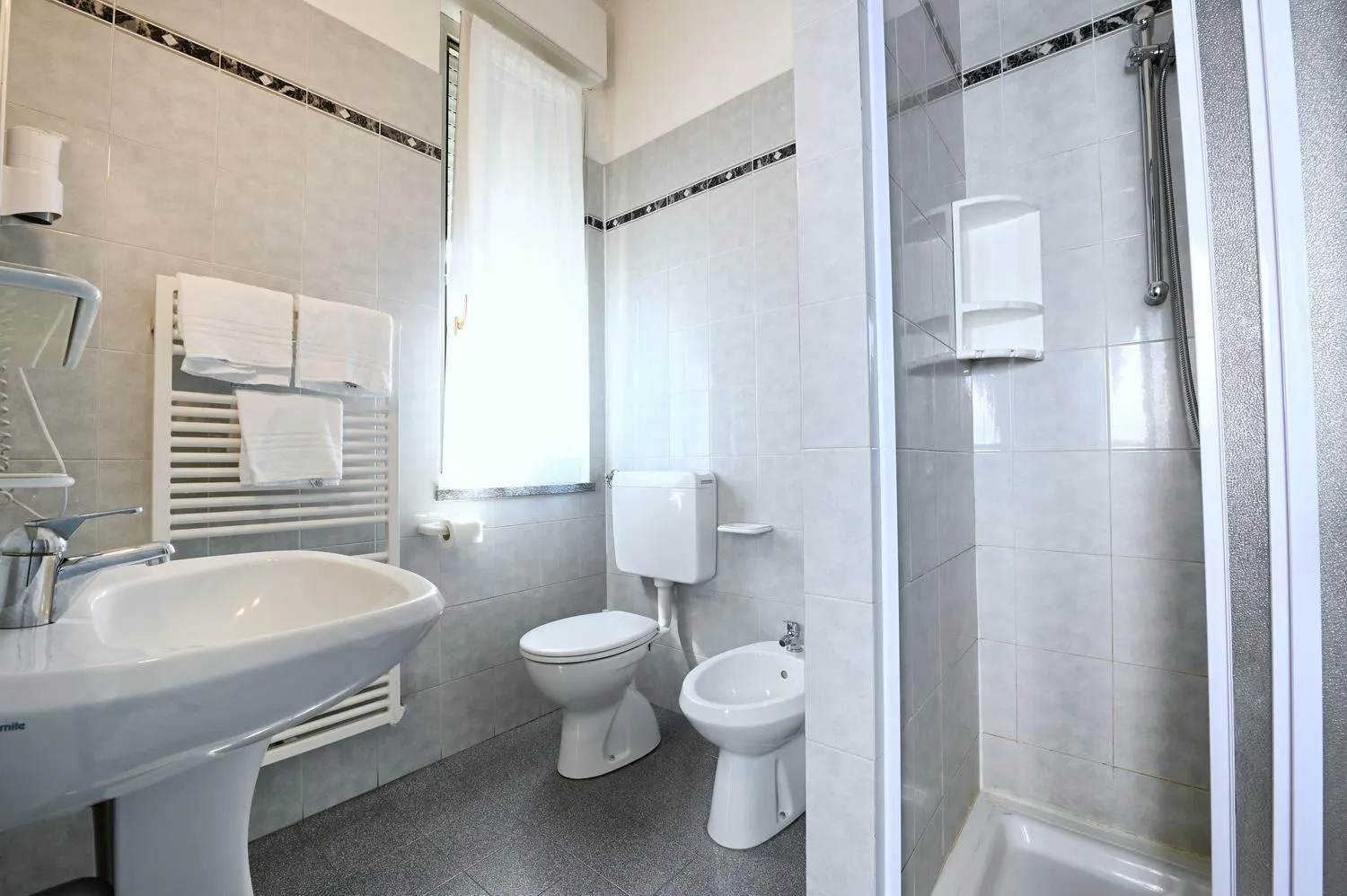 Bathroom in Hotel Internazionale