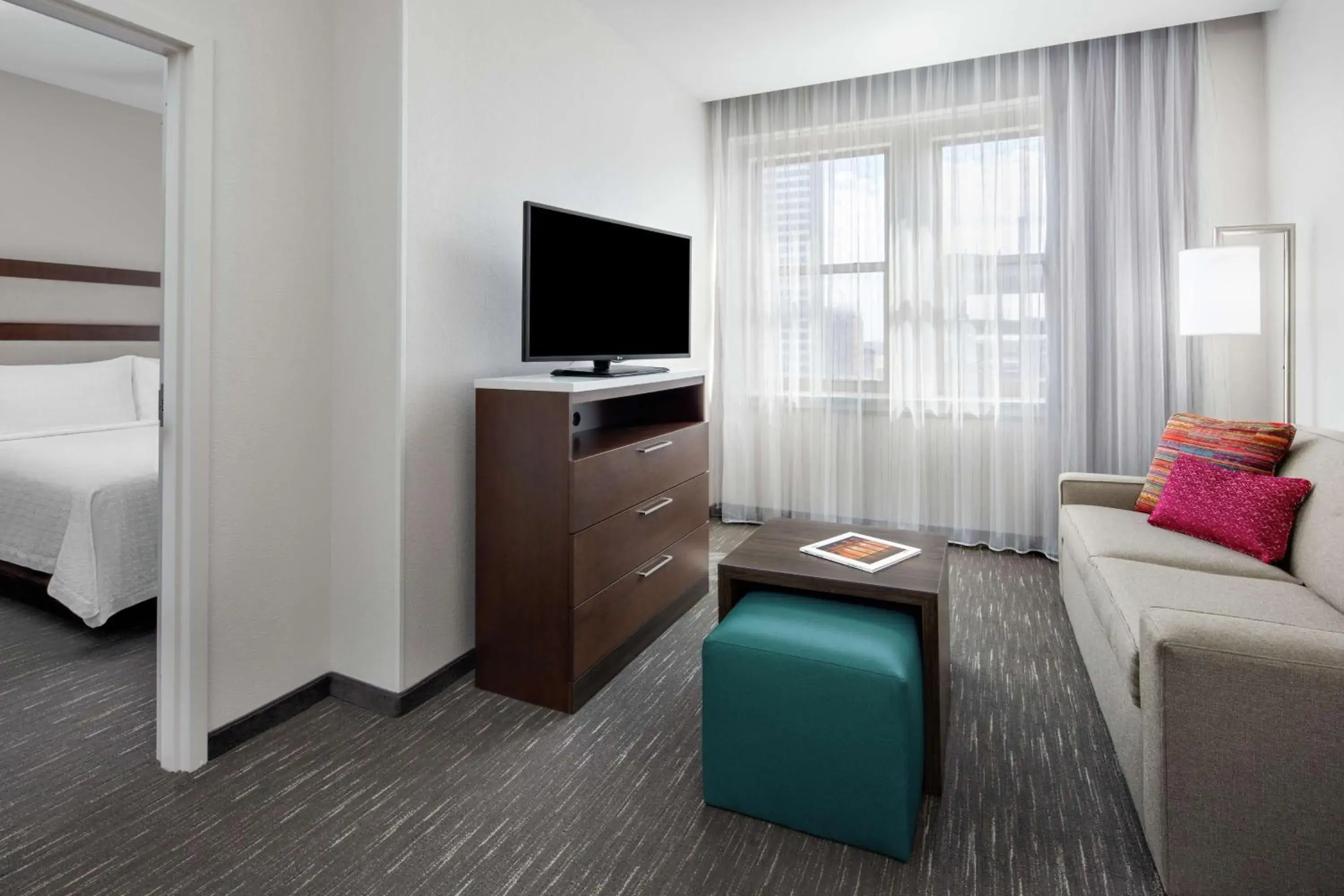 Deluxe Queen Room with Two Queen Beds and Sofa Bed in Homewood Suites by Hilton Nashville Downtown Deluxe Queen Room with Two Queen Beds and Sofa Bed in Homewood Suites by Hilton Nashville Downtown