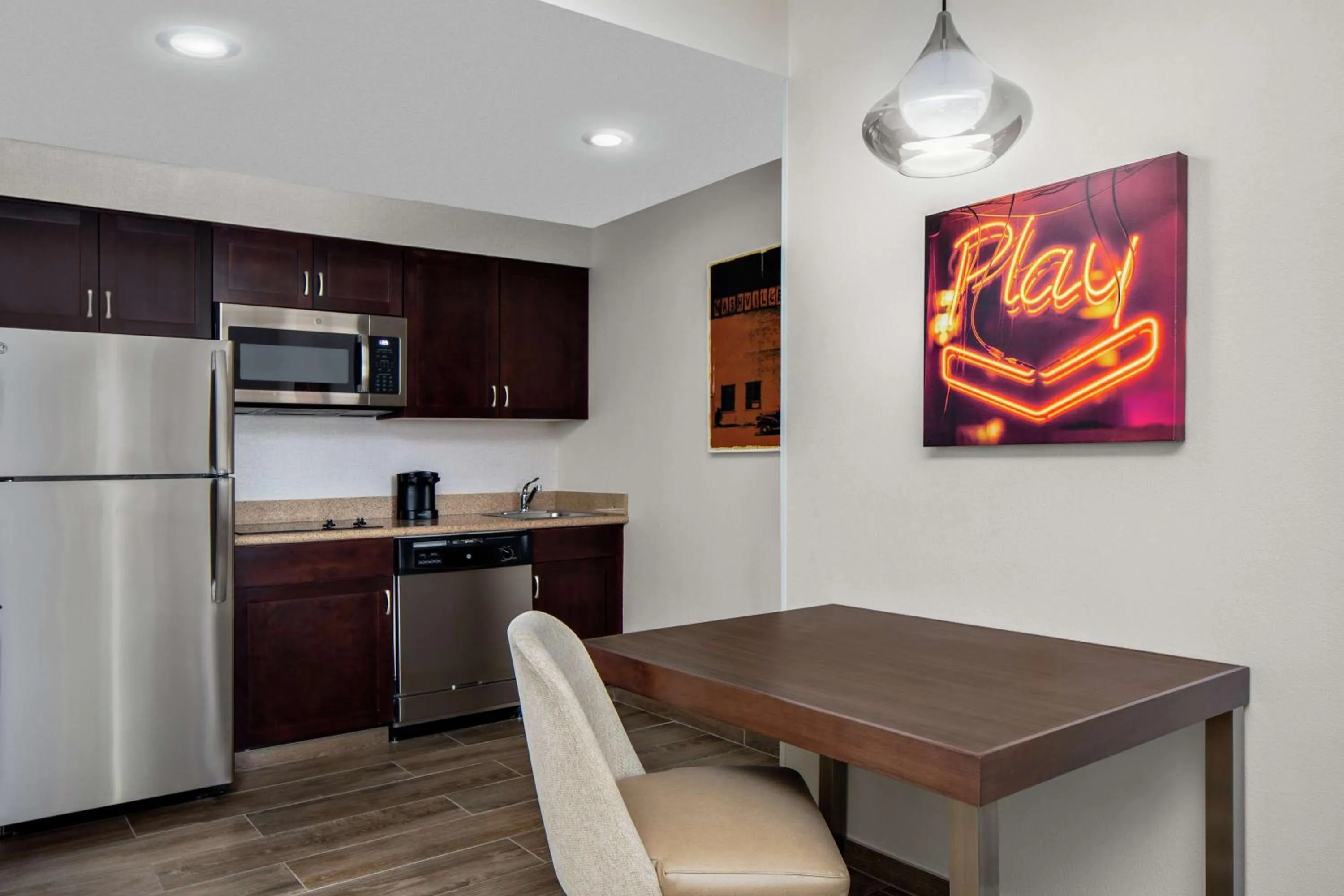 Kitchen or kitchenette in Homewood Suites by Hilton Nashville Downtown