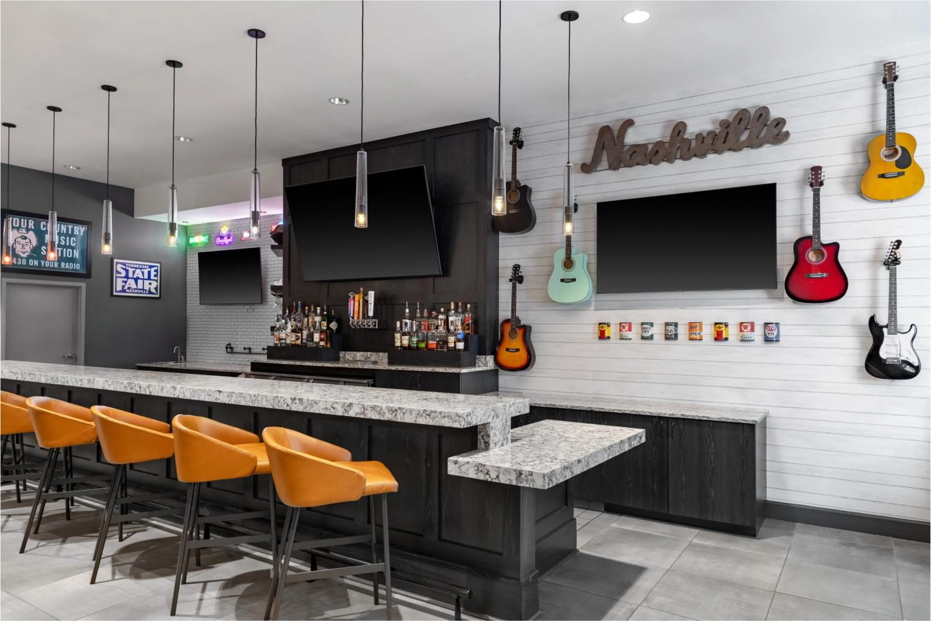 Lounge or bar in Homewood Suites by Hilton Nashville Downtown