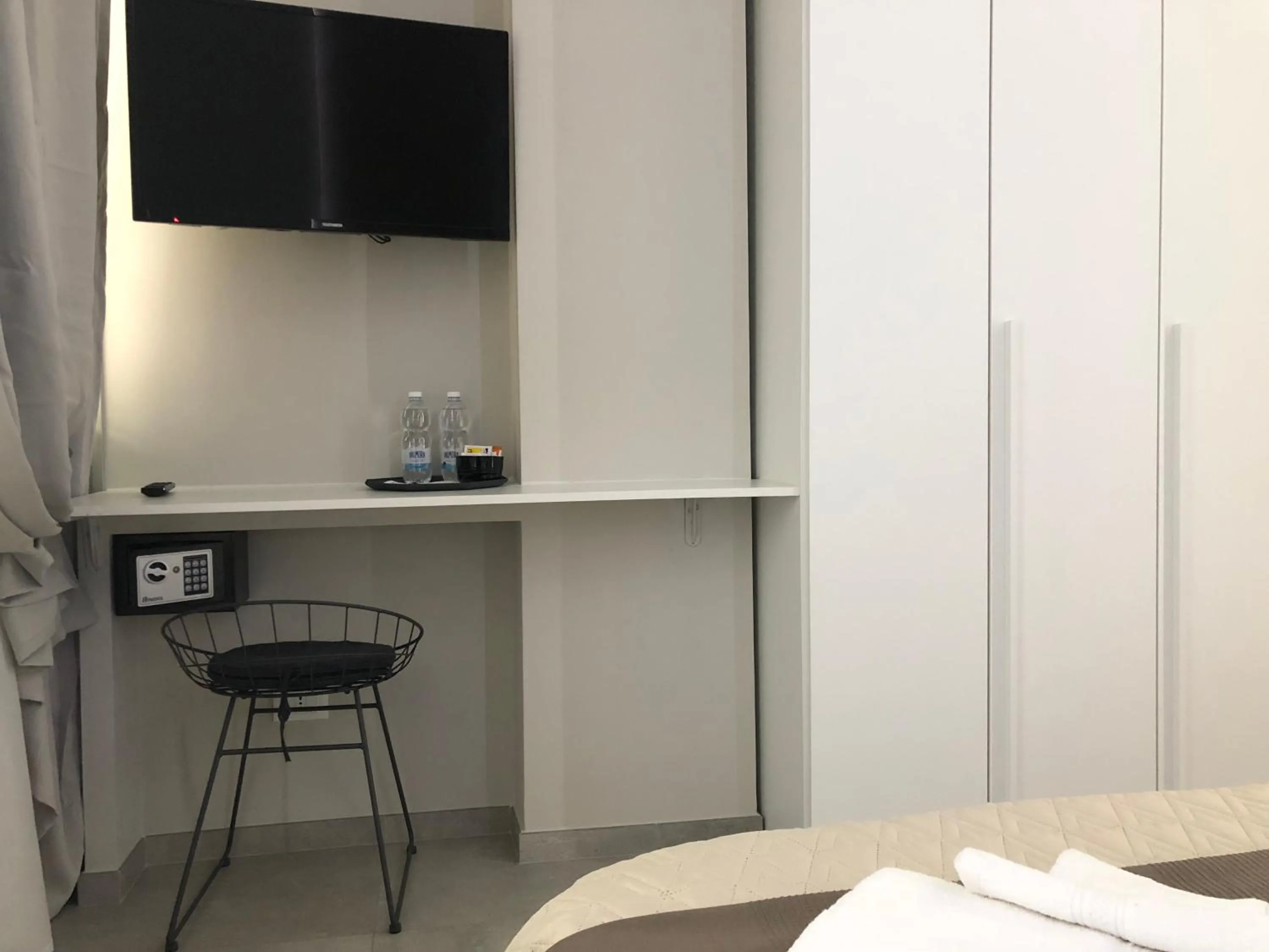 Bed in Turin Central Rooms