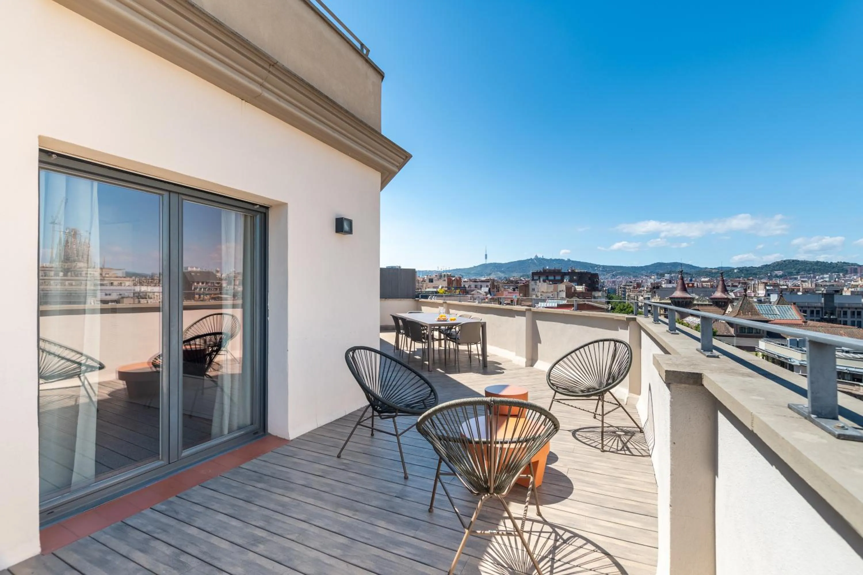 Balcony/Terrace in The Corner Apartments by Aspasios