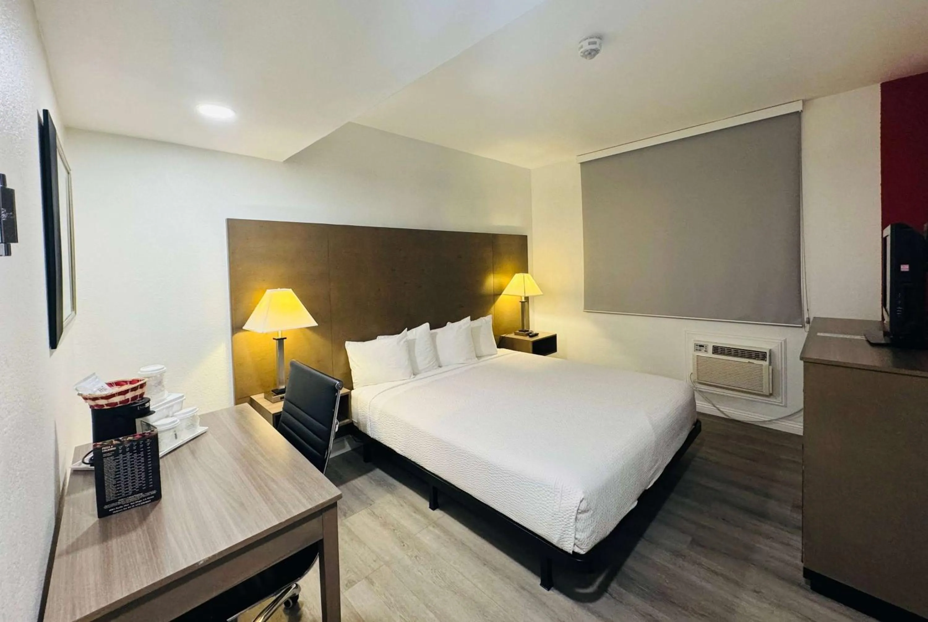 Photo of the whole room, Bed in Ramada by Wyndham San Diego Airport