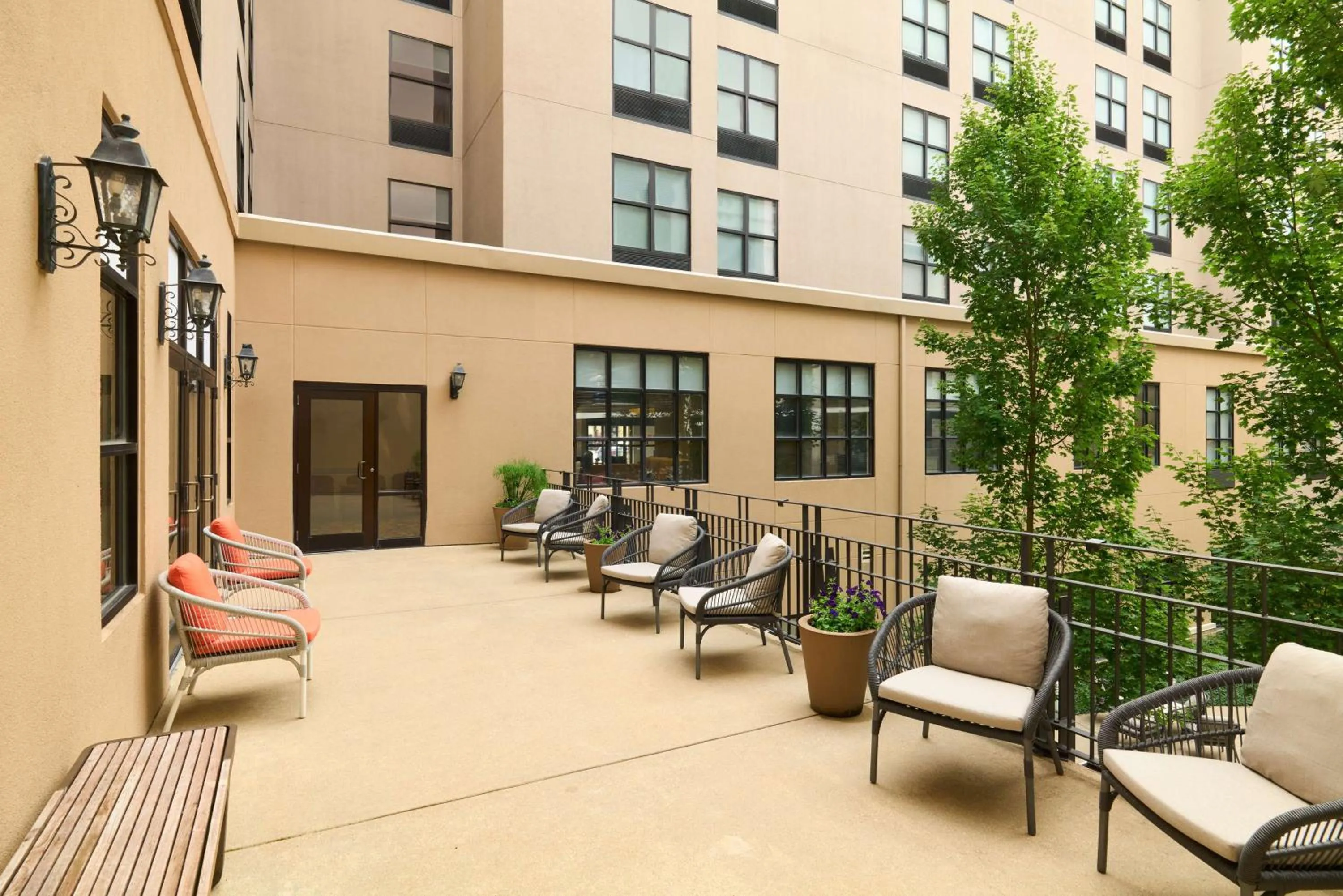 Patio in Hilton Garden Inn Bloomington