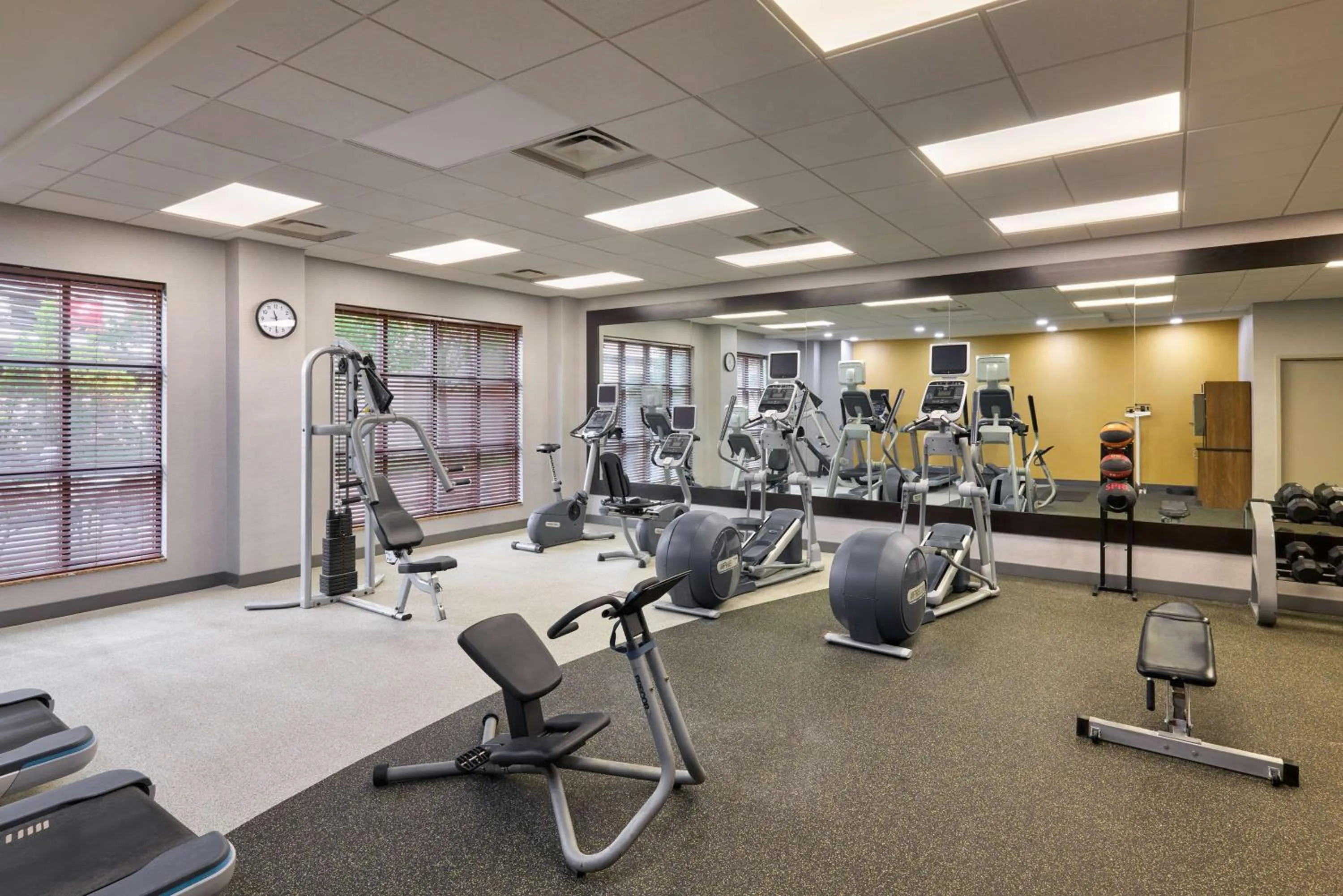 Fitness centre/facilities in Hilton Garden Inn Bloomington