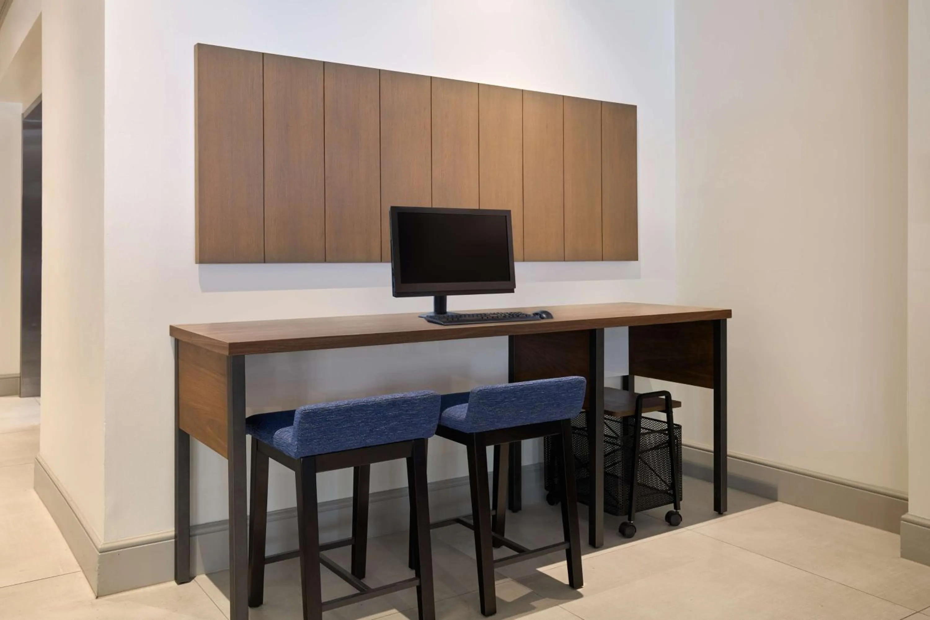 Business facilities in Hilton Garden Inn Bloomington