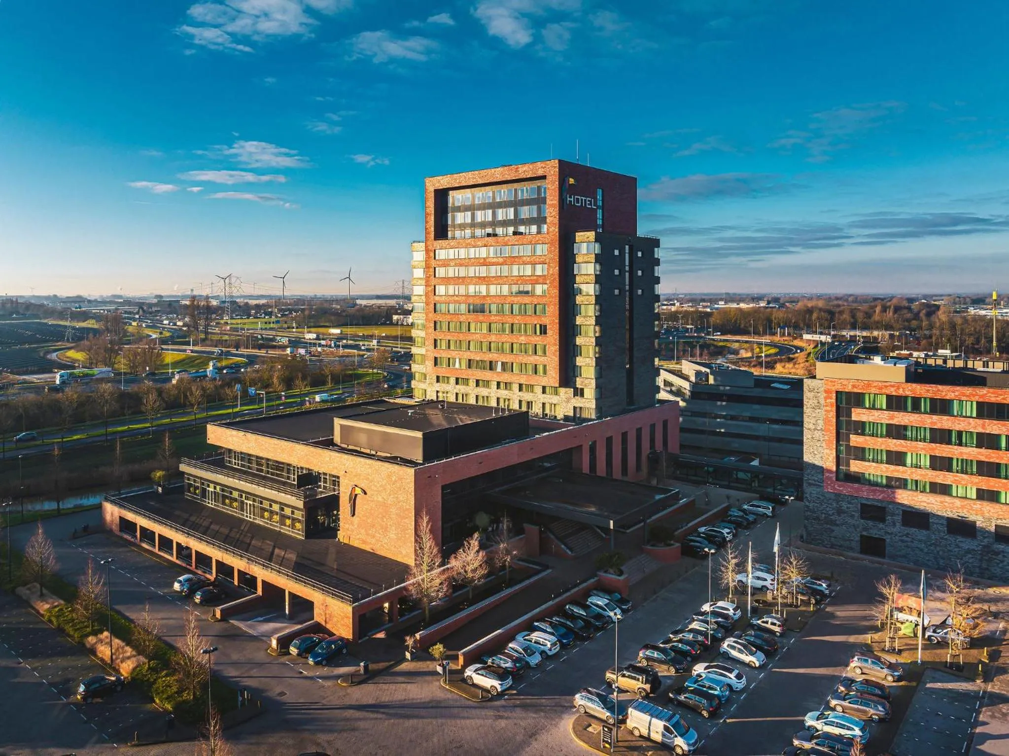 Property building in Van der Valk Hotel Dordrecht