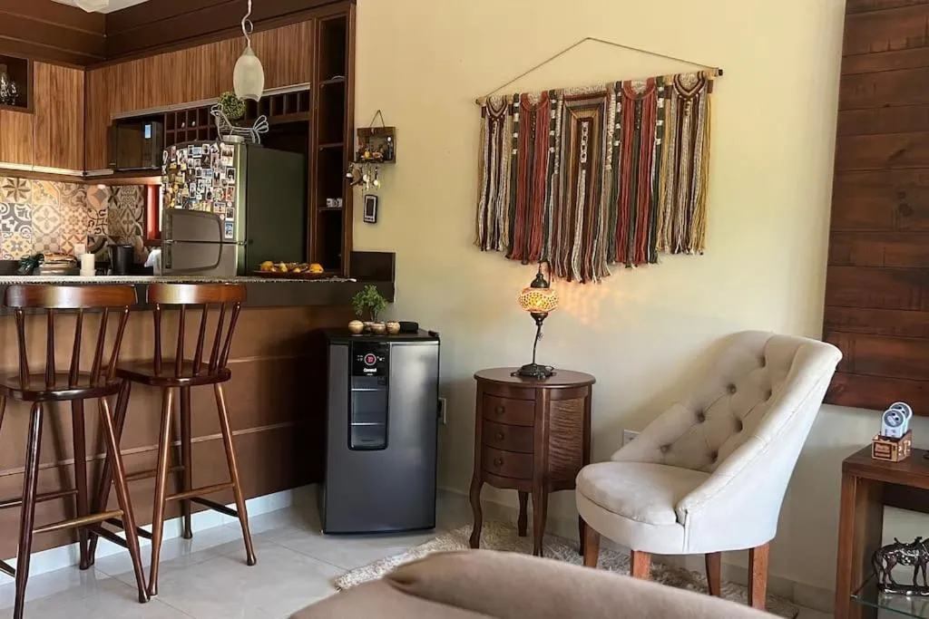 Living room in Casa Retrô Chique Bananeiras - Cond Yes Banana
