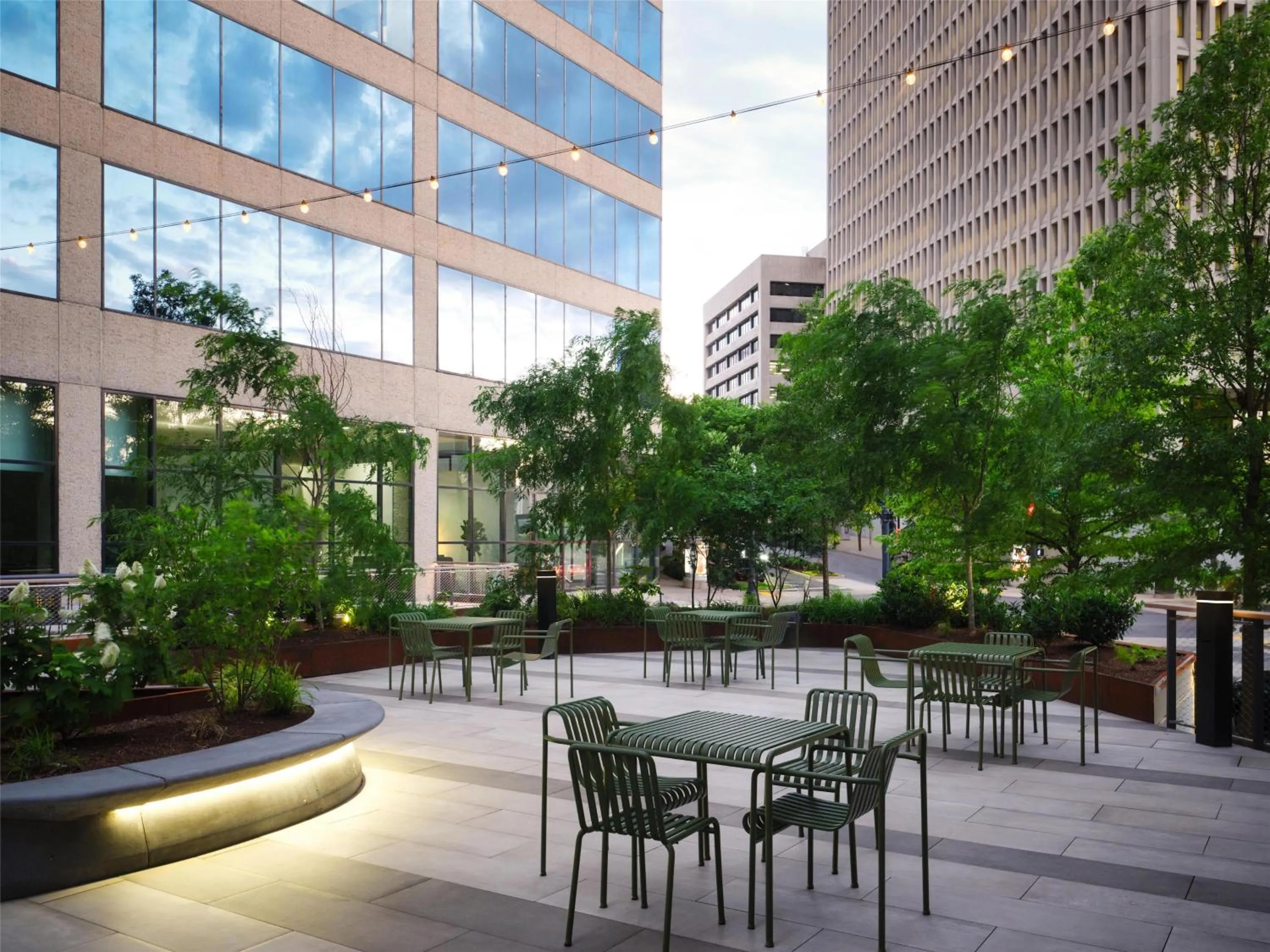 Patio in DoubleTree by Hilton Hotel Nashville Downtown