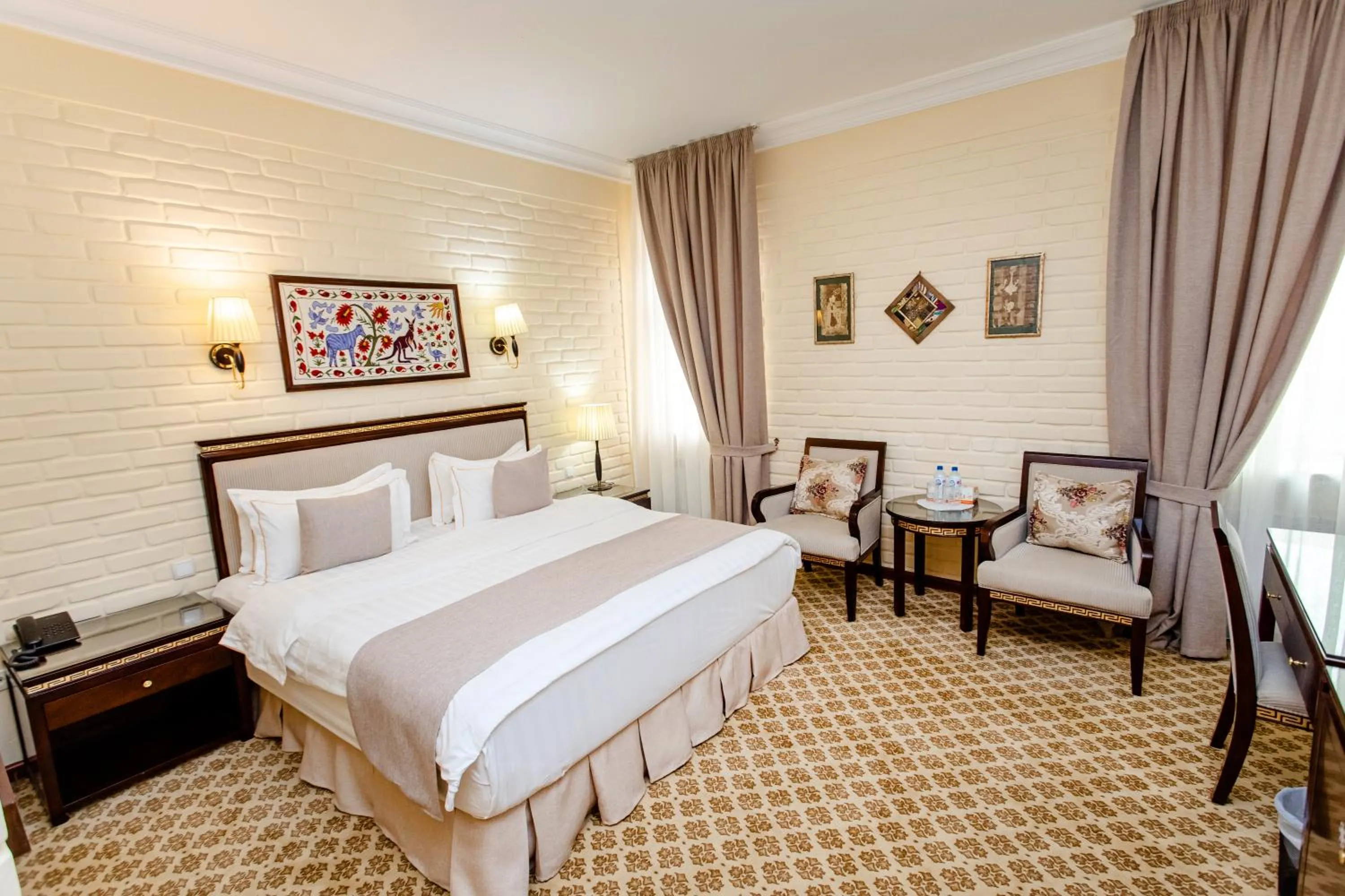Bed in Hotel Grand Samarkand Superior - A