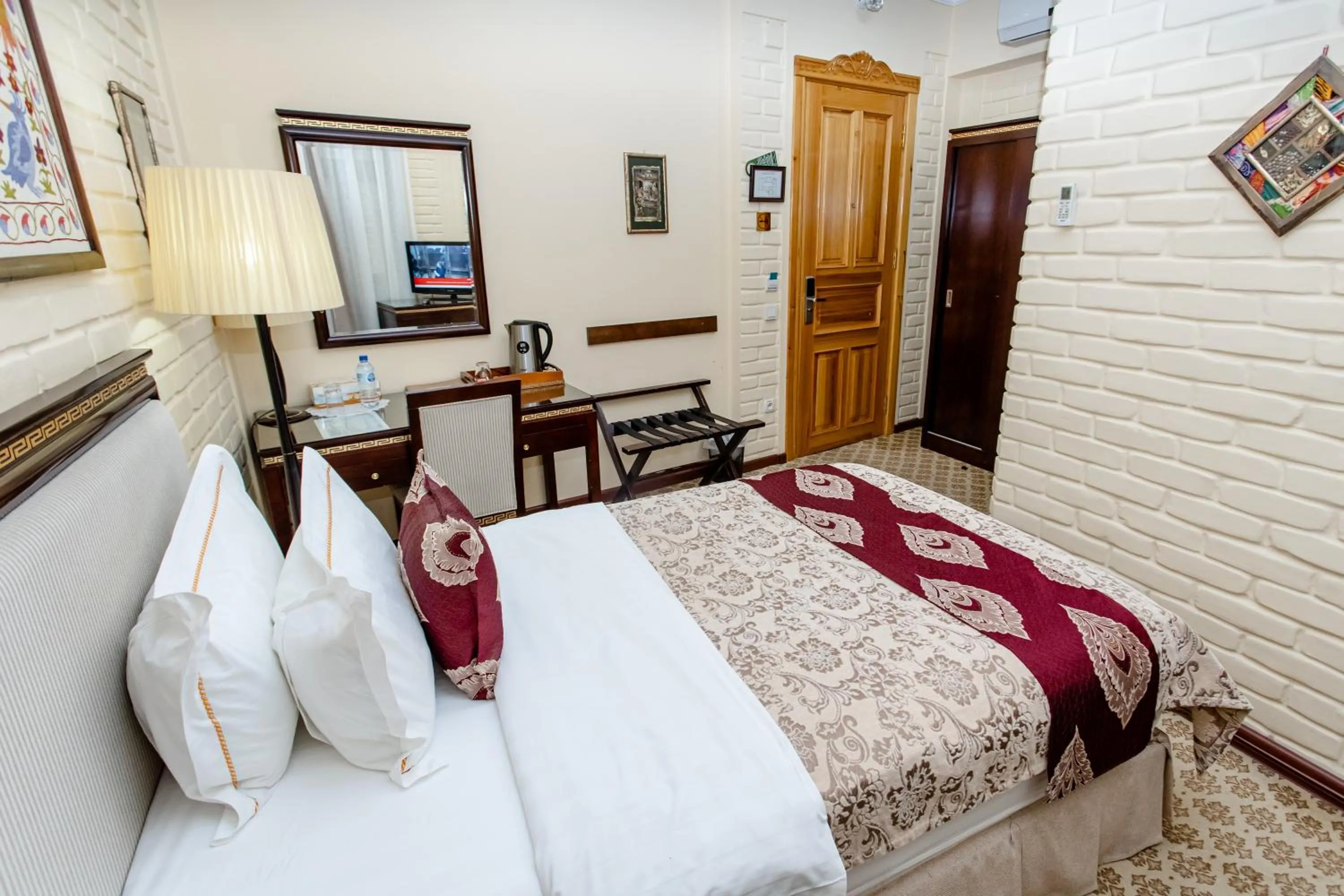 Photo of the whole room, Bed in Hotel Grand Samarkand Superior - A