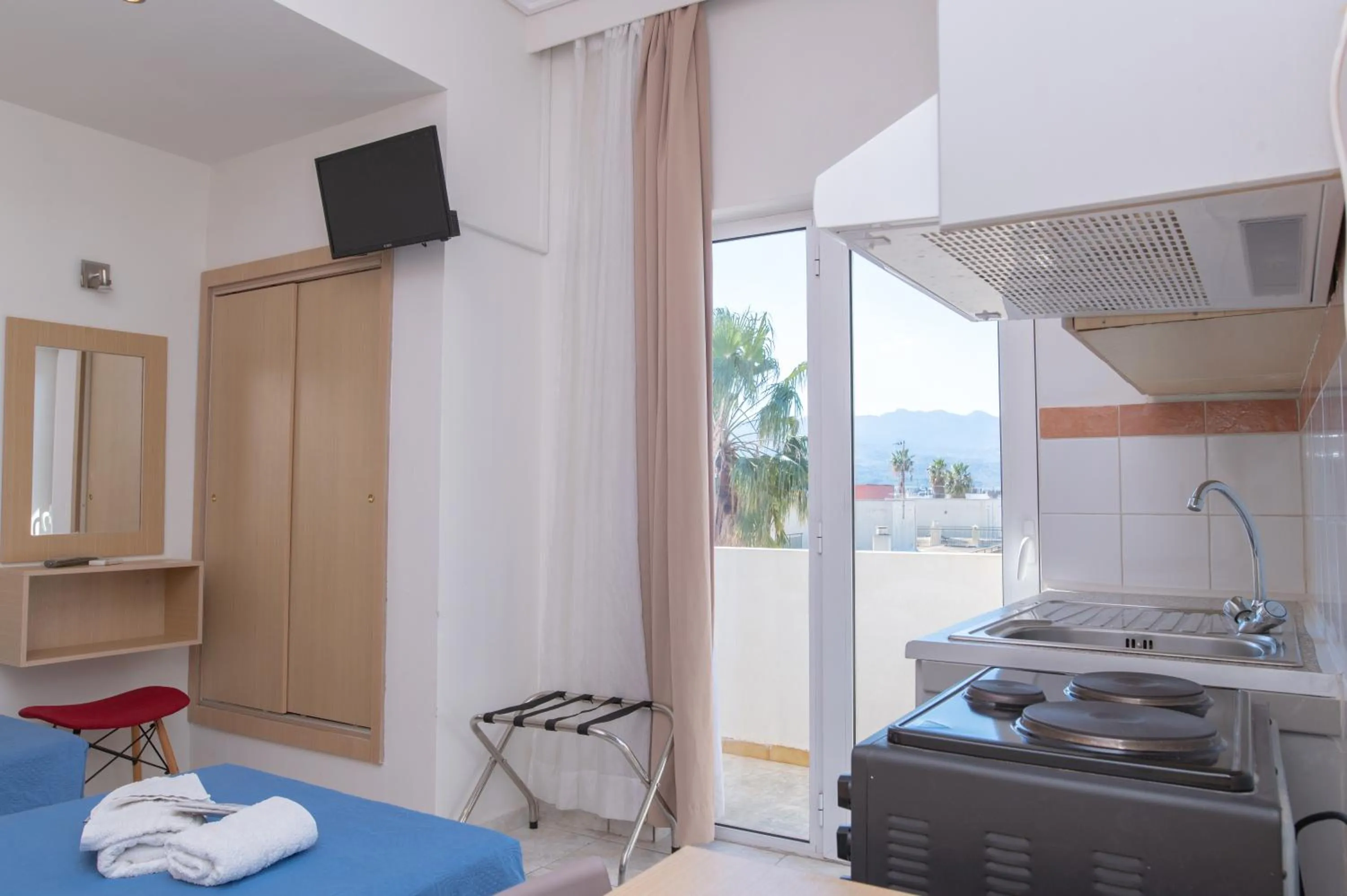 TV and multimedia in Achilleas Hotel Apartments