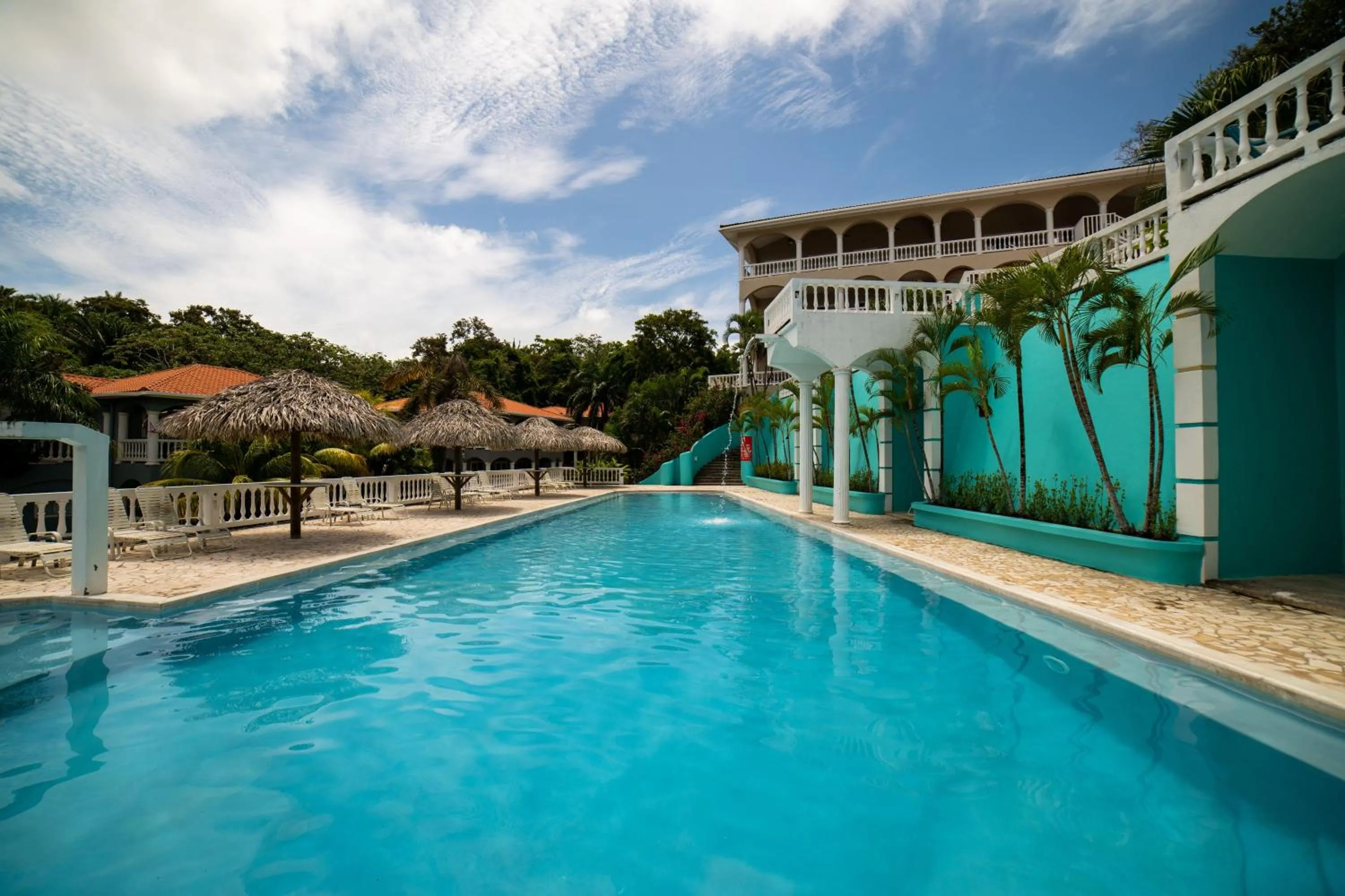Swimming pool in West End Dive Resort