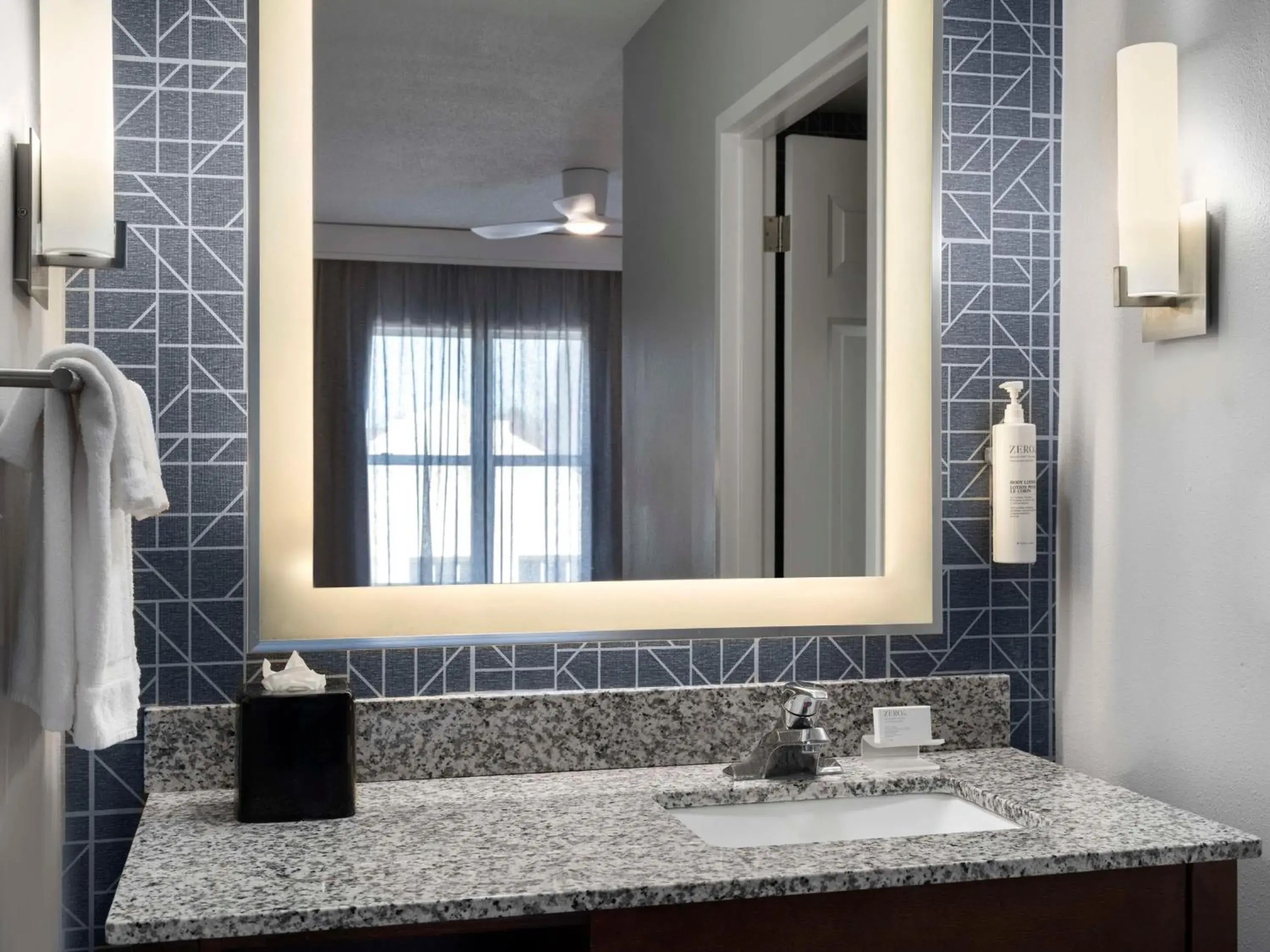 Two-Bedroom Suite with One King And Two Double Beds - Non-Smoking in Homewood Suites Columbus - Airport Two-Bedroom Suite with One King And Two Double Beds - Non-Smoking in Homewood Suites Columbus - Airport