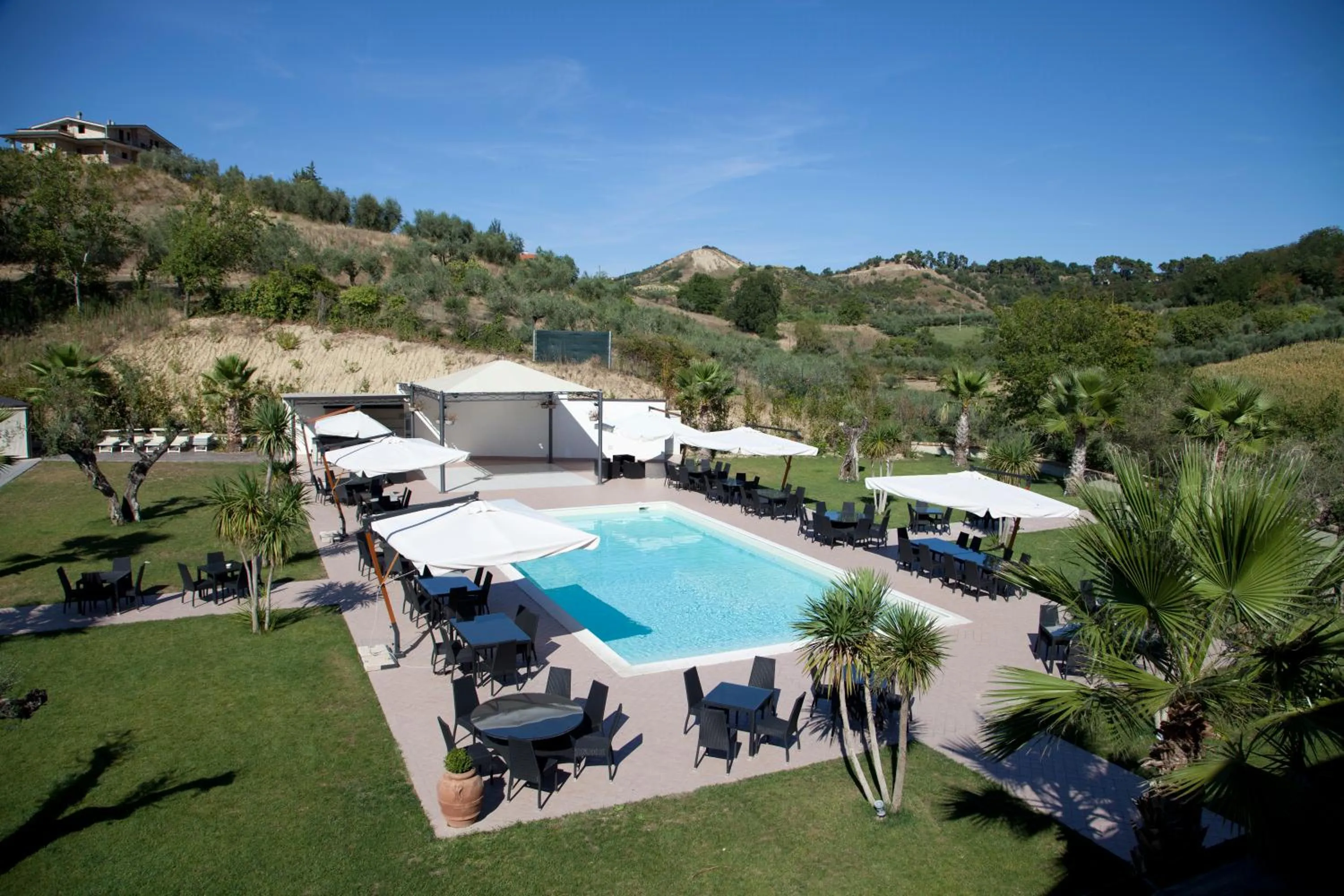 Swimming pool in Queen Hotel