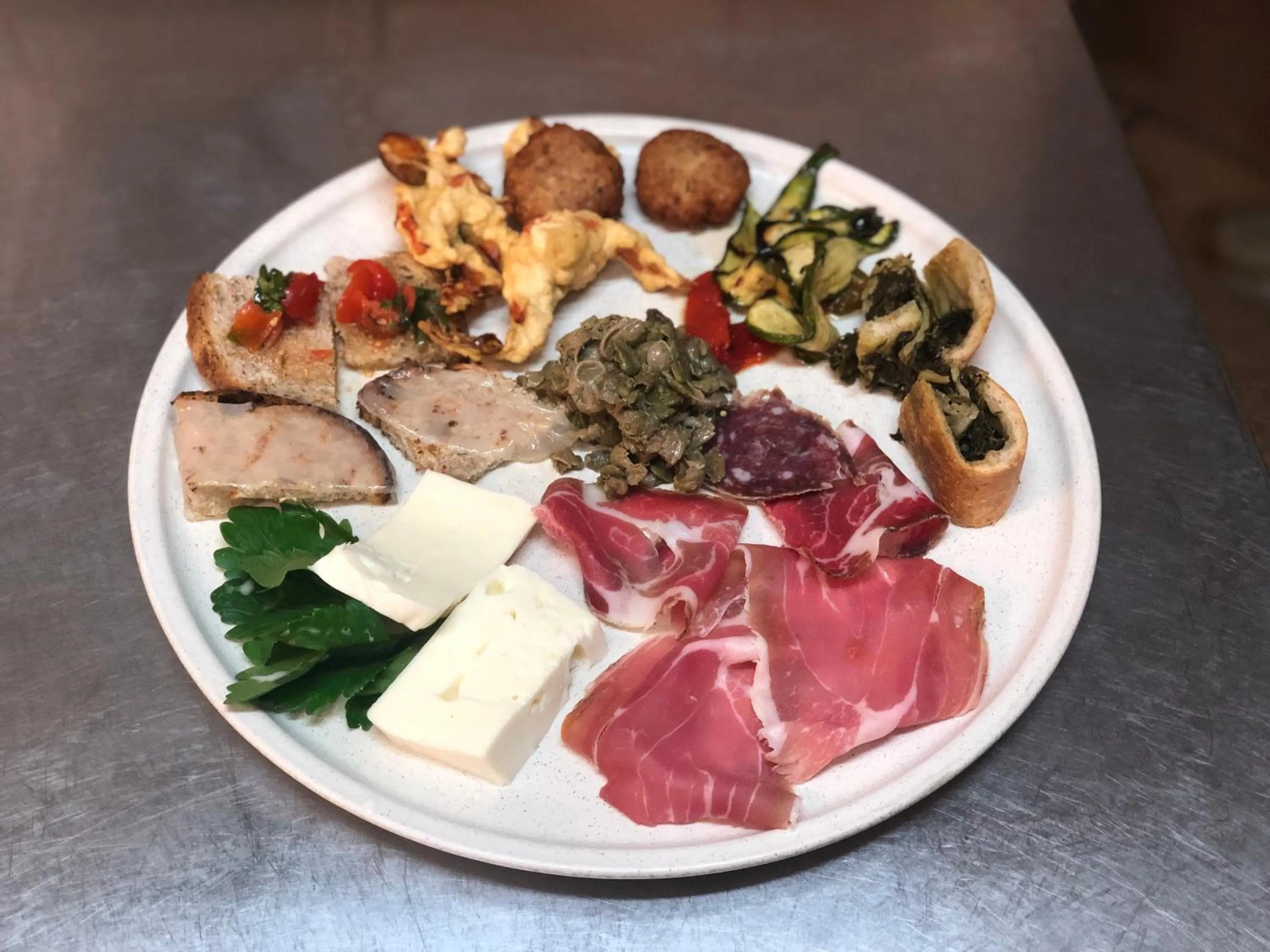 Restaurant/places to eat in Agriturismo La Baita