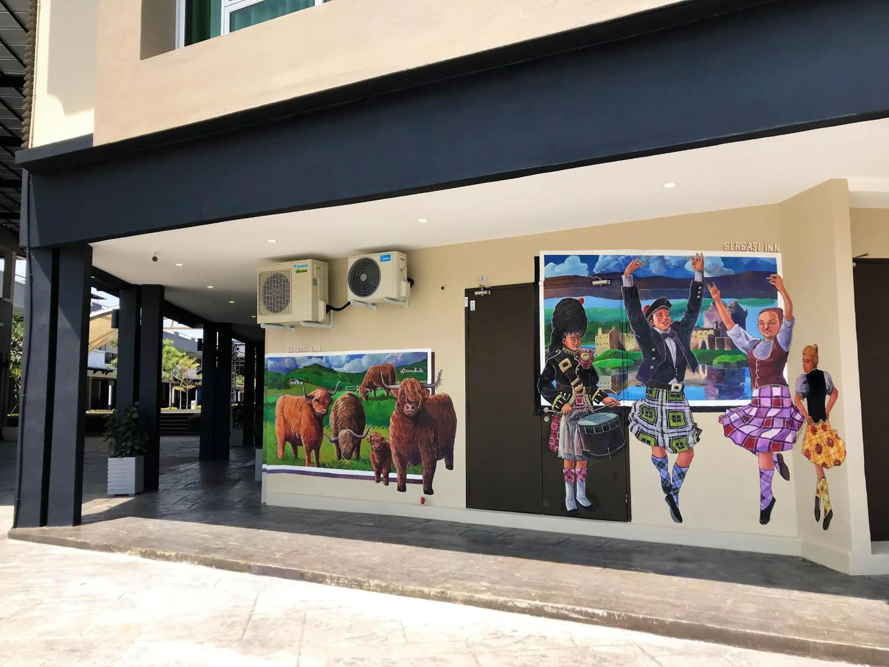 Property building in Gergasi Inn