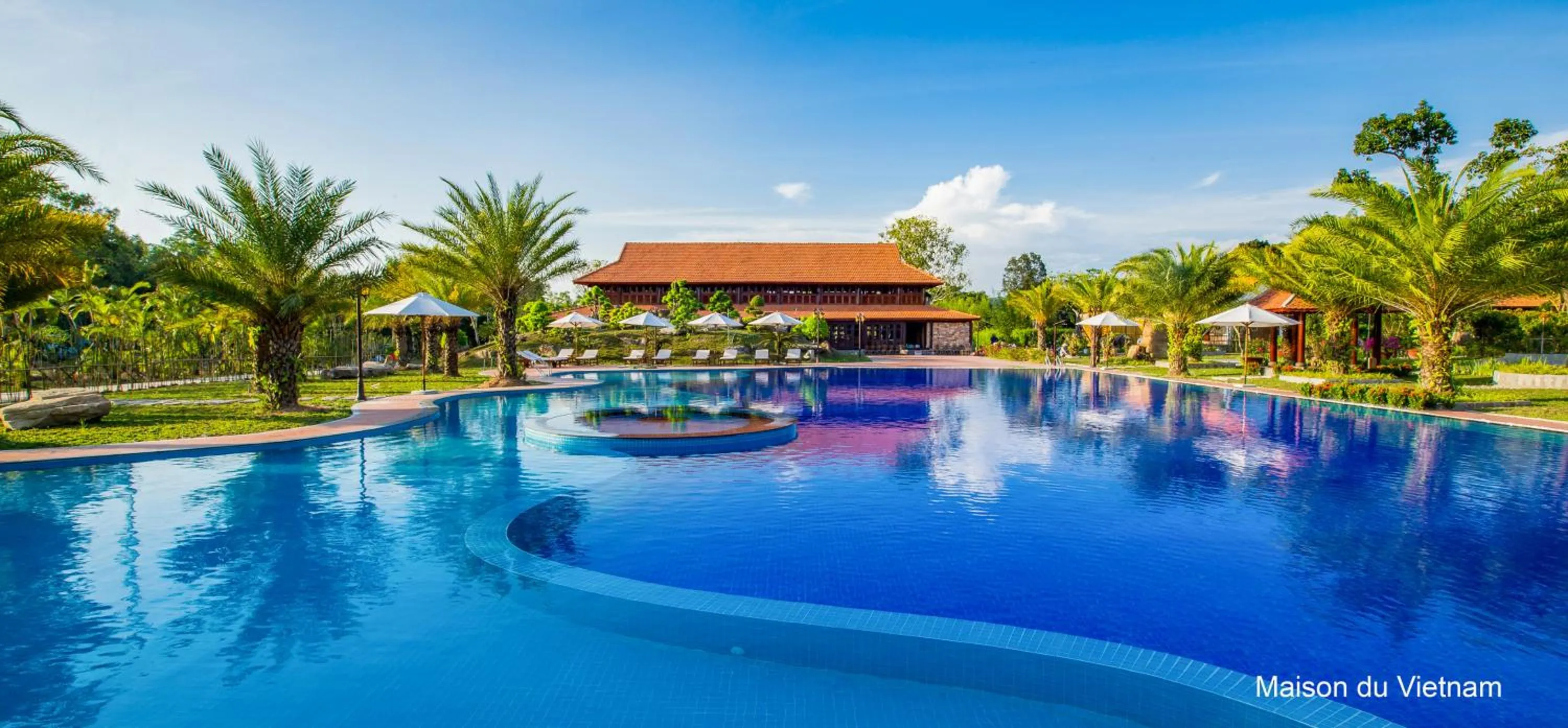 Swimming pool in Maison Du VietNam Resort & Spa