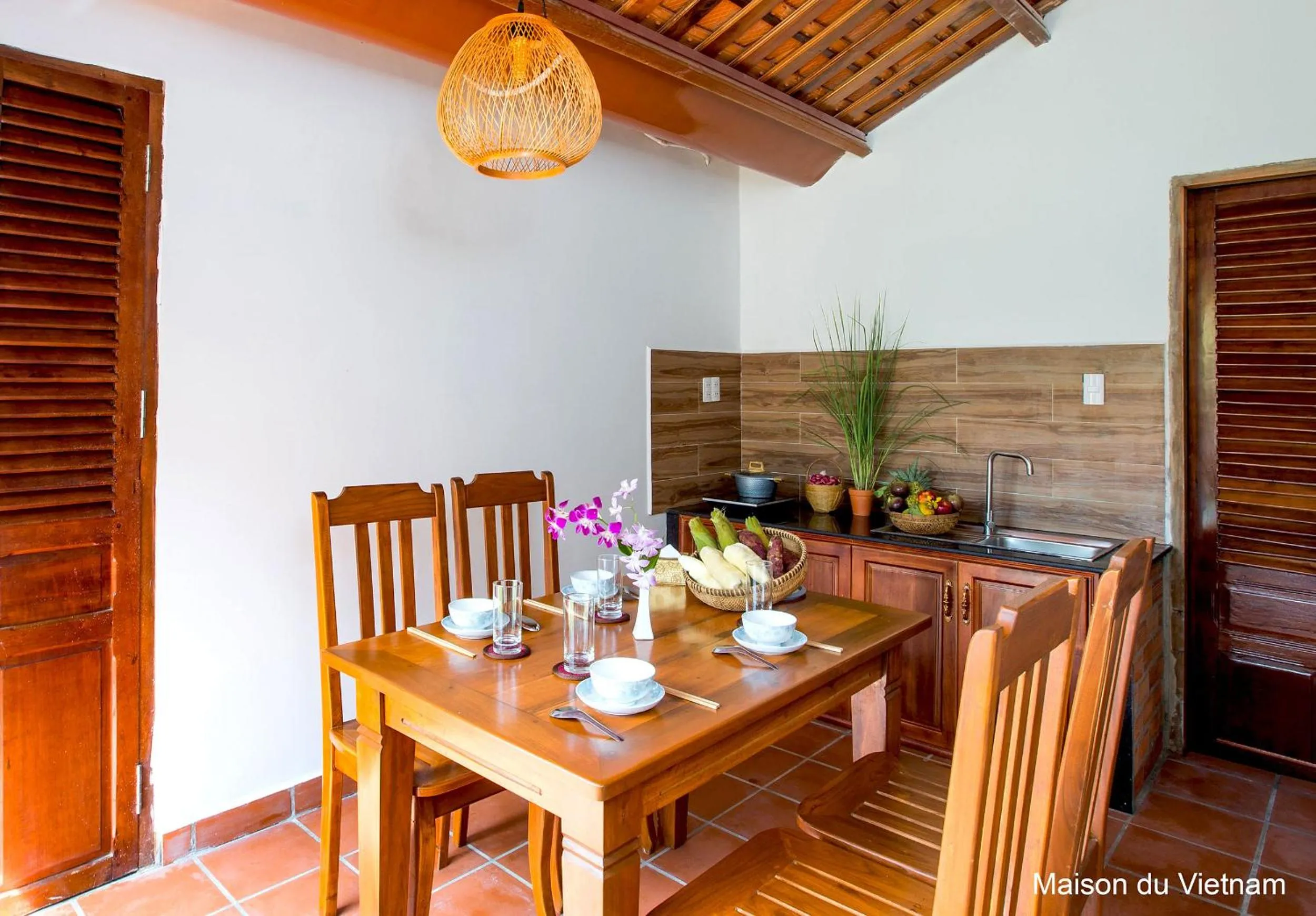 Dining area in Maison Du VietNam Resort & Spa