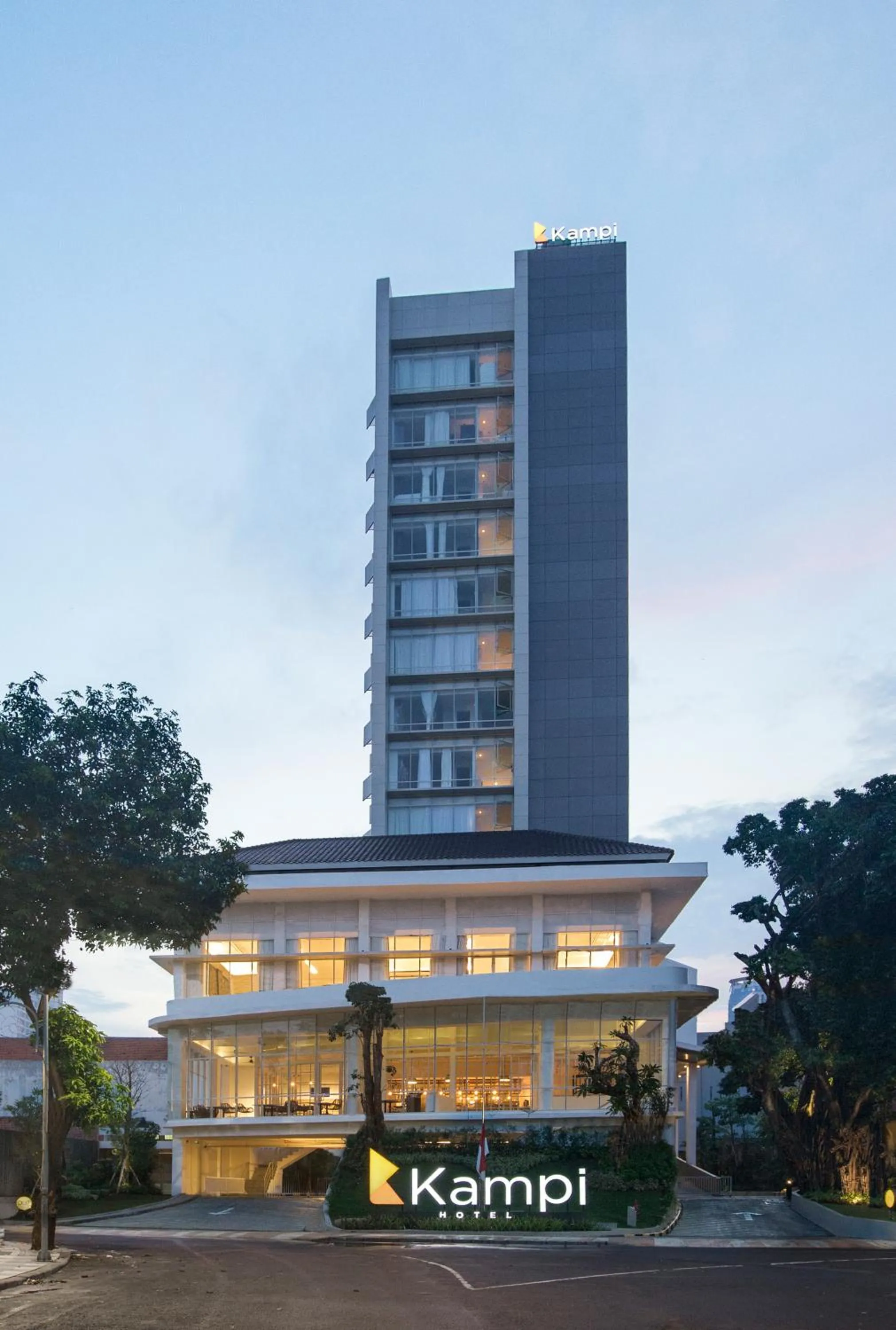 Property building in Kampi Hotel Tunjungan - Surabaya