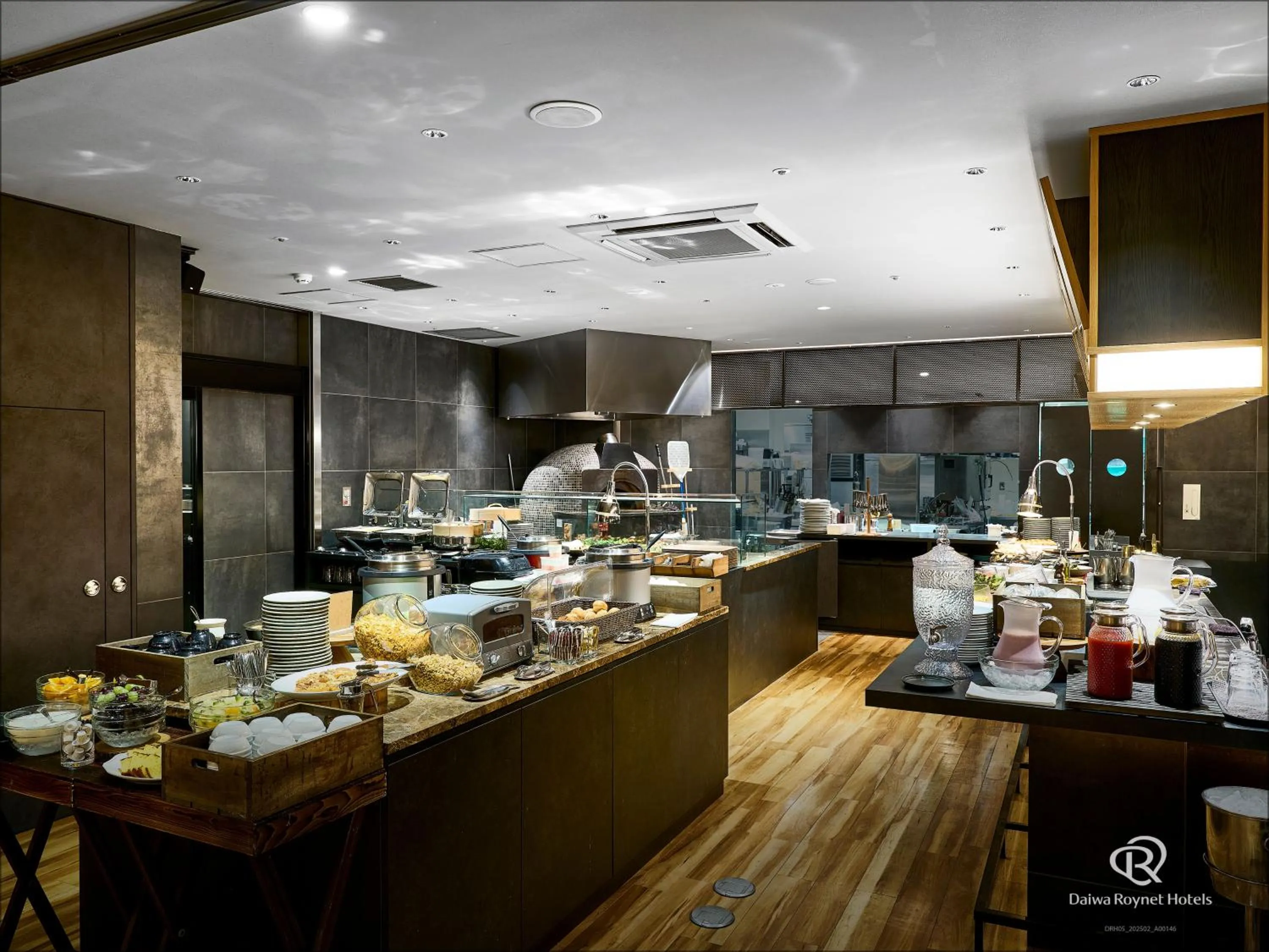 Restaurant/places to eat in DEL style Osaka-Shinsaibashi by Daiwa Roynet Hotel