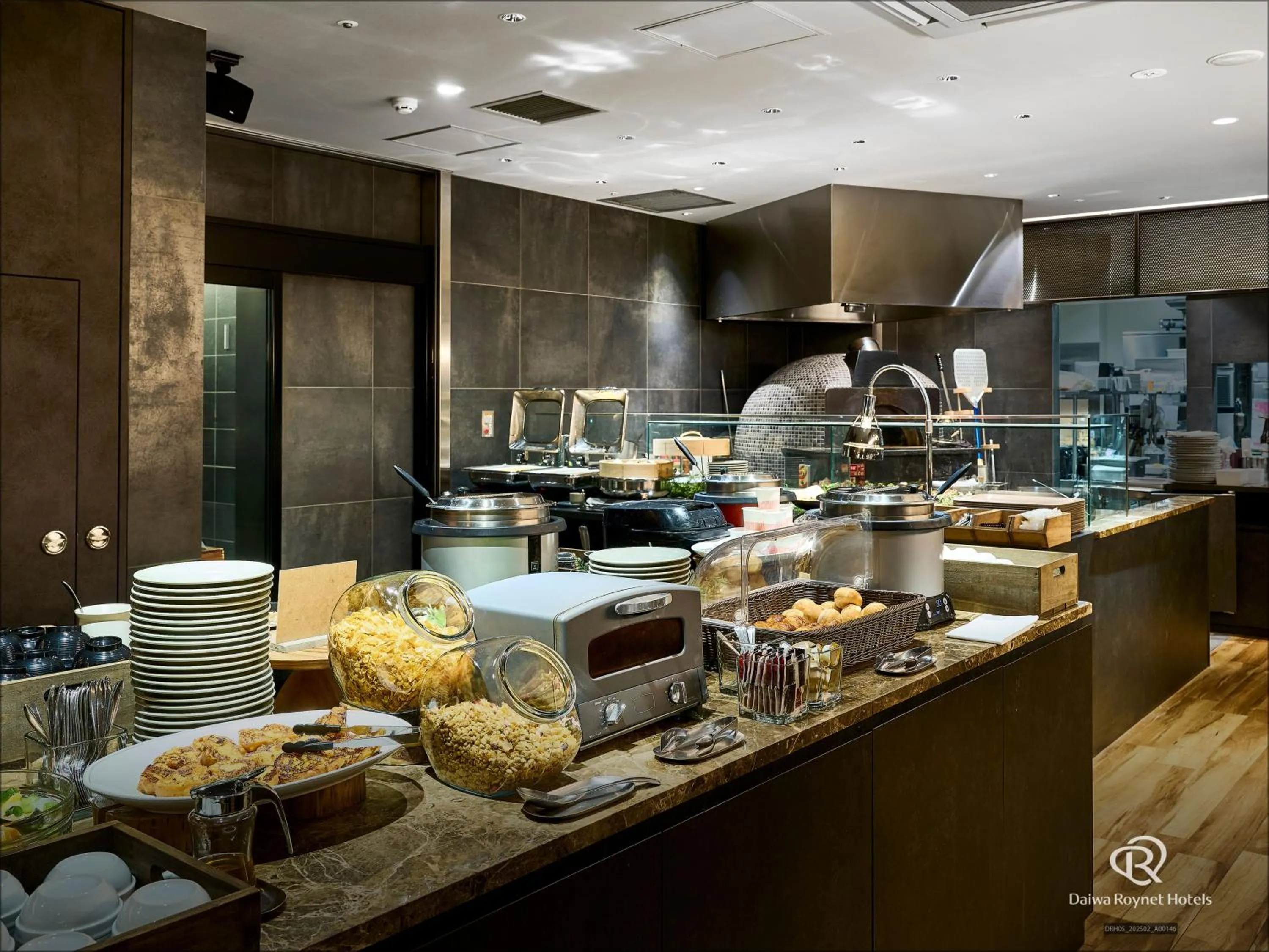 Restaurant/places to eat in DEL style Osaka-Shinsaibashi by Daiwa Roynet Hotel