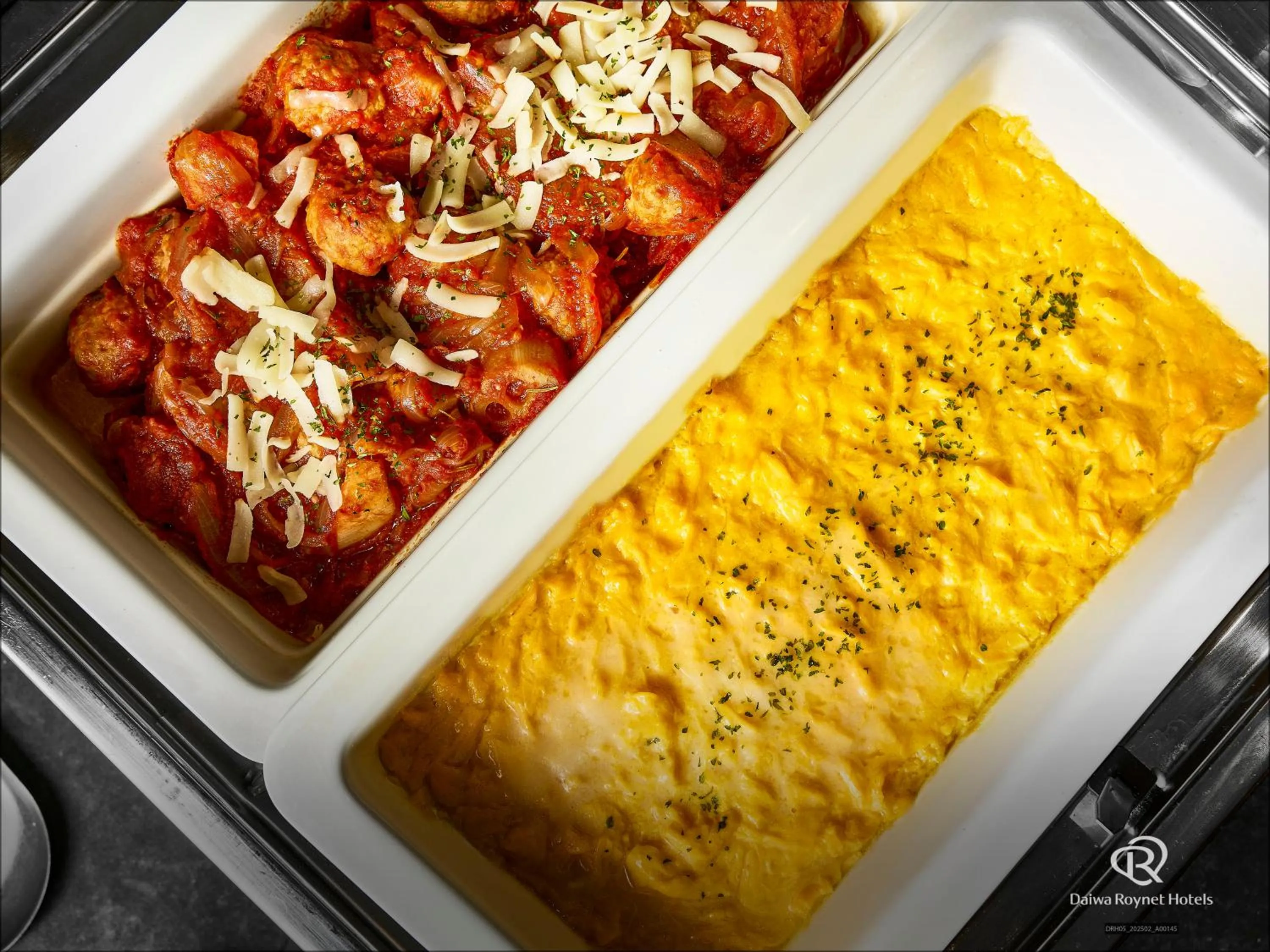 Breakfast in DEL style Osaka-Shinsaibashi by Daiwa Roynet Hotel