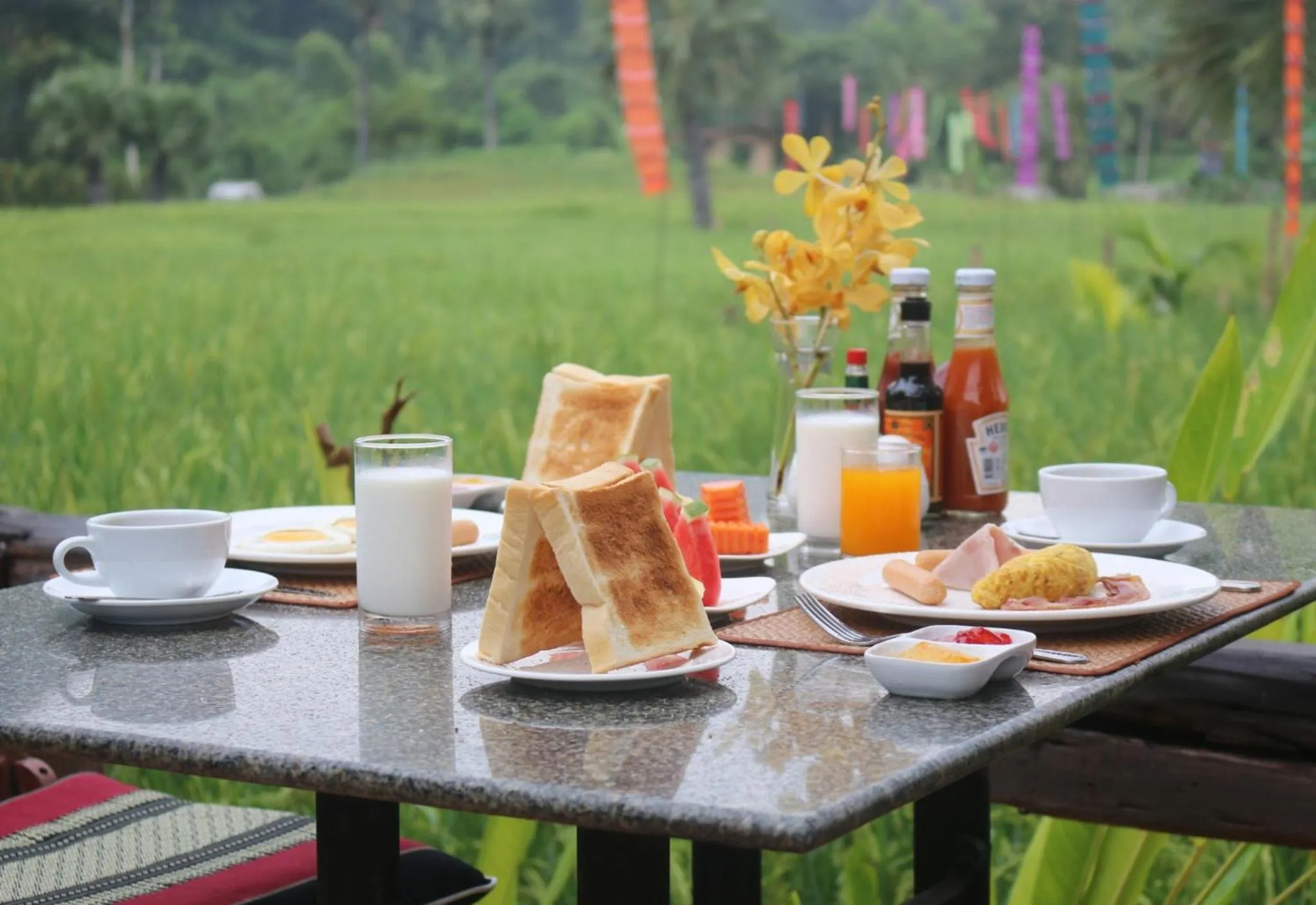 Breakfast in Royal Train Garden Resort