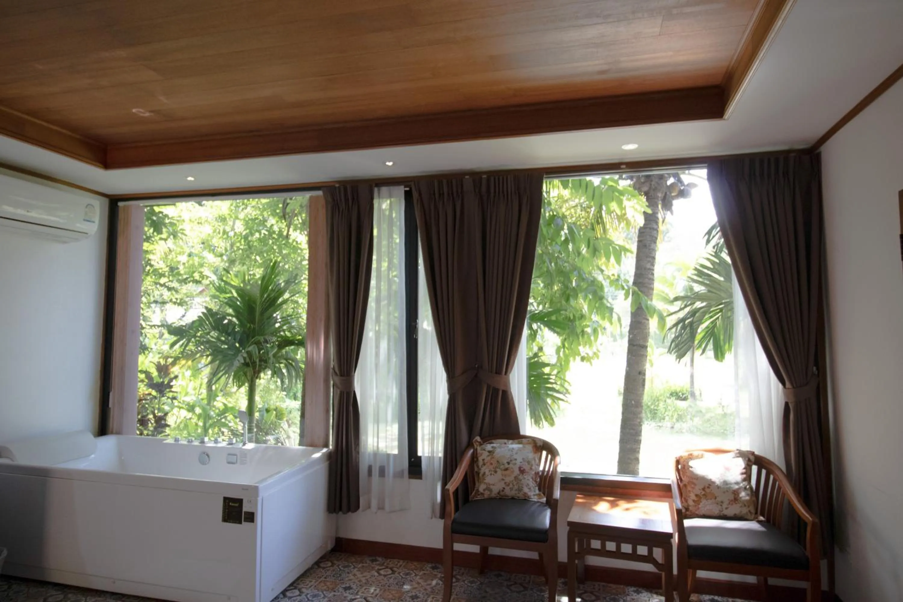 Bedroom in Royal Train Garden Resort