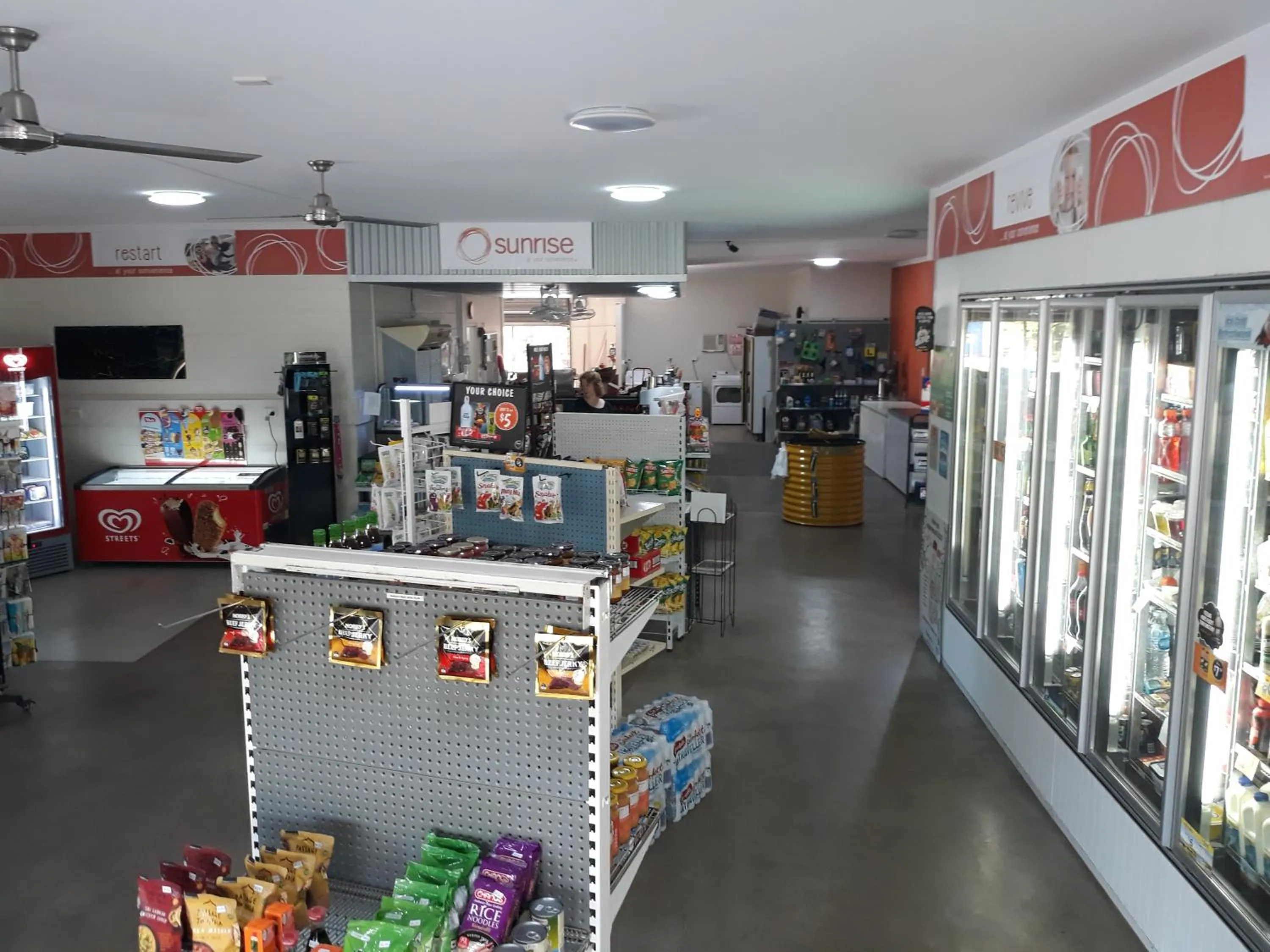 Supermarket/grocery shop in Speewah Country Tavern