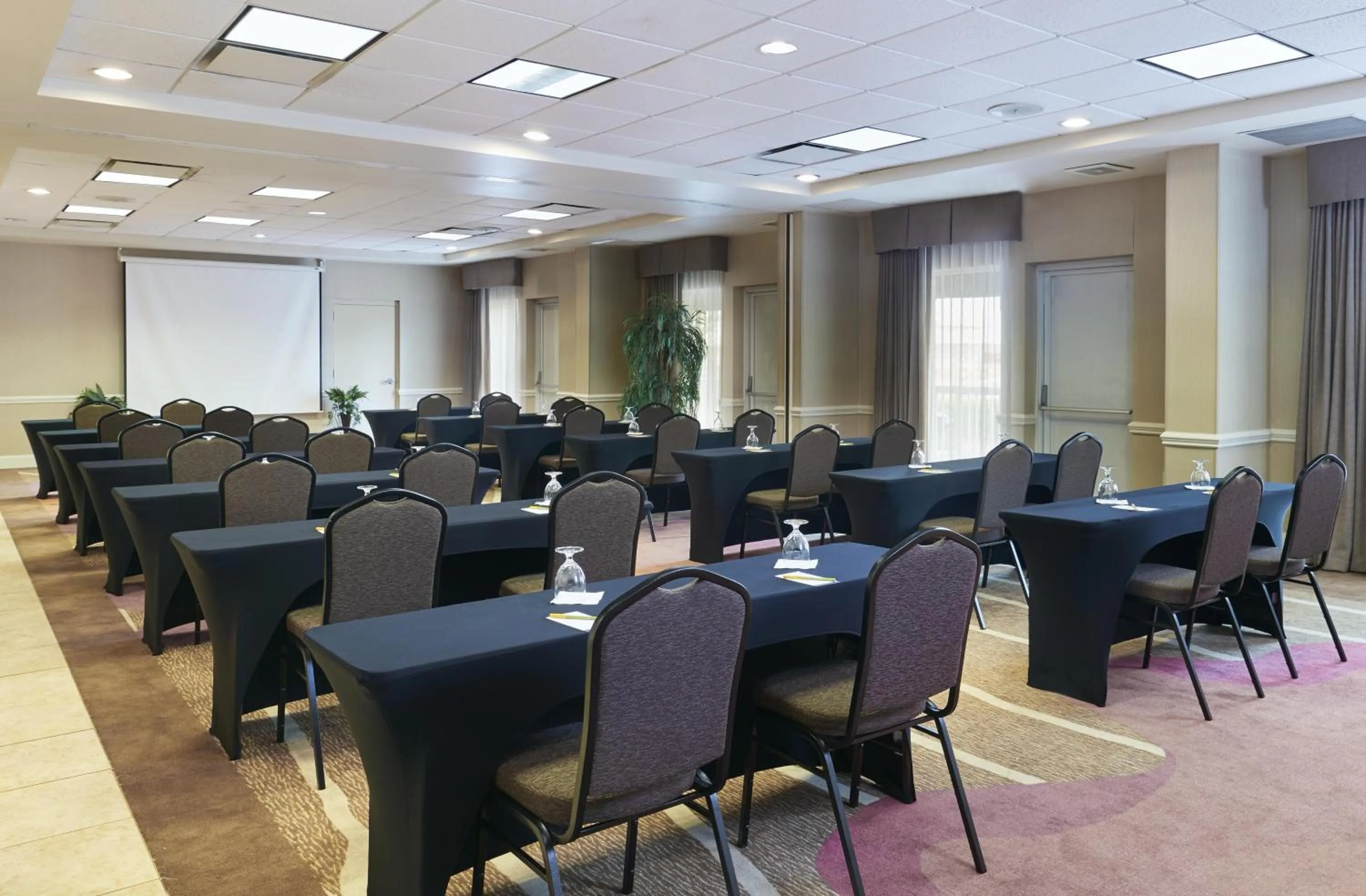 Meeting/conference room in Hilton Garden Inn Charlotte North