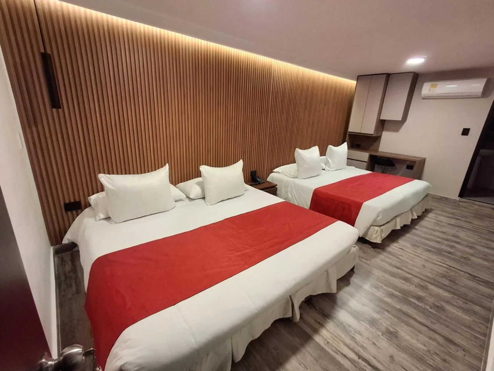 Bed in Hotel León Dorado