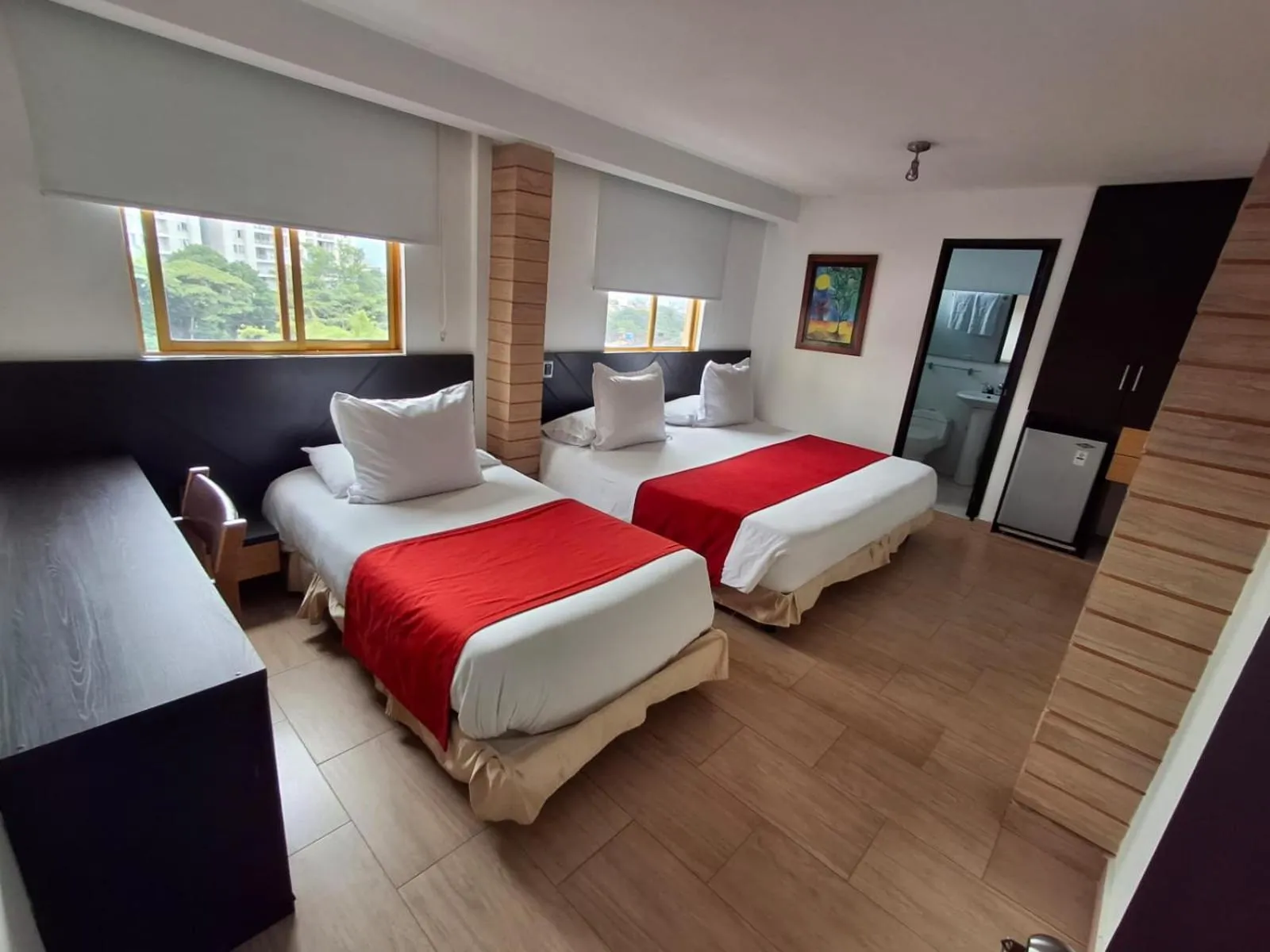 Bedroom, Bed in Hotel León Dorado