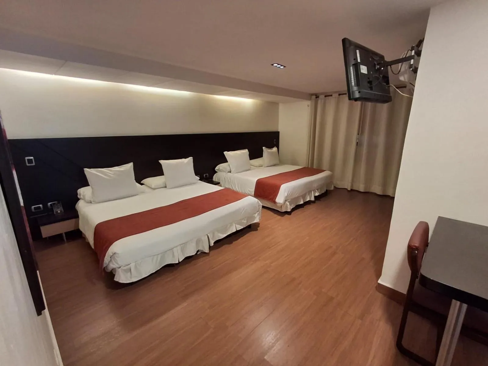 Bed in Hotel León Dorado