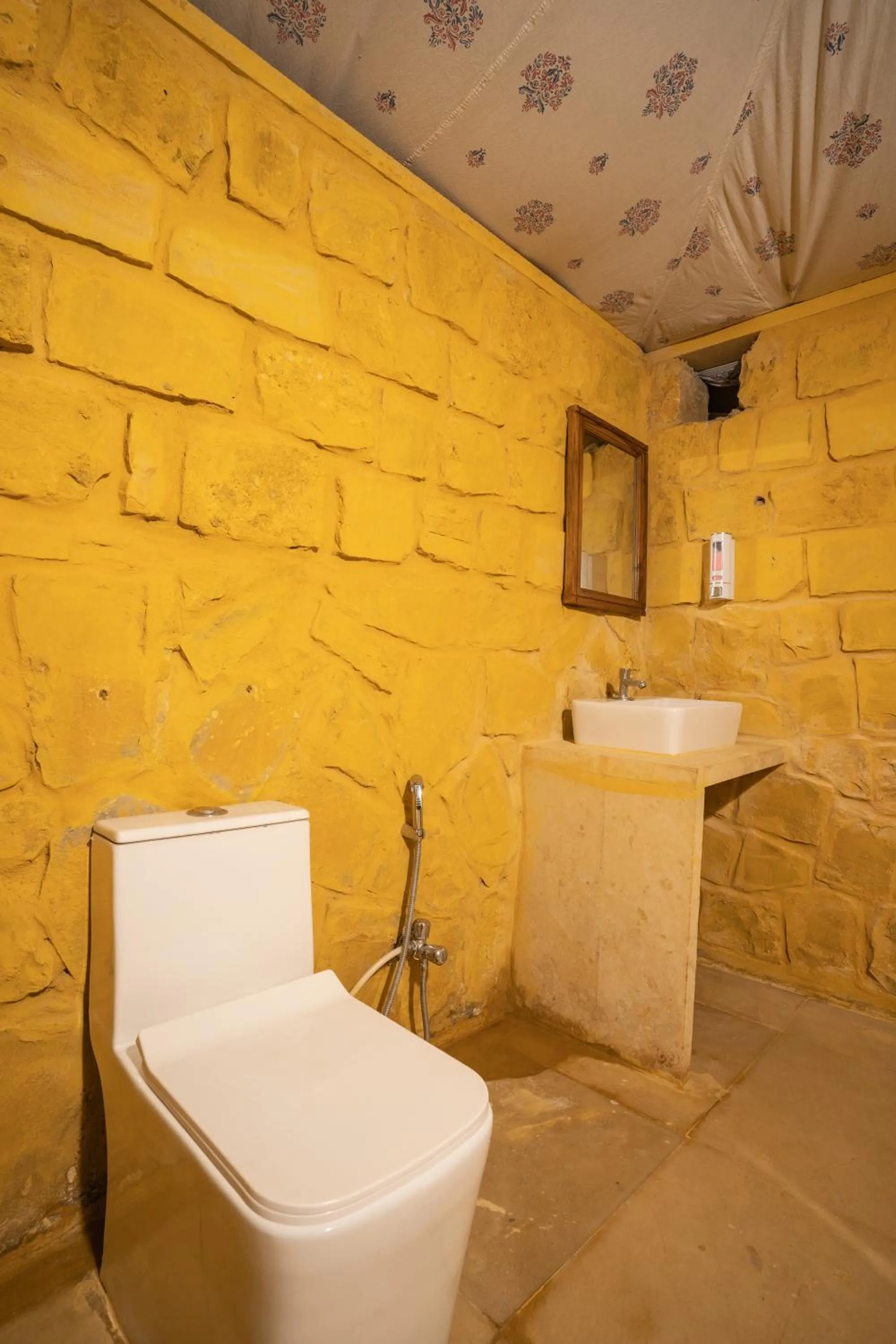 Bathroom in Tripli Hotels Stay Inn Resort Jaisalmer