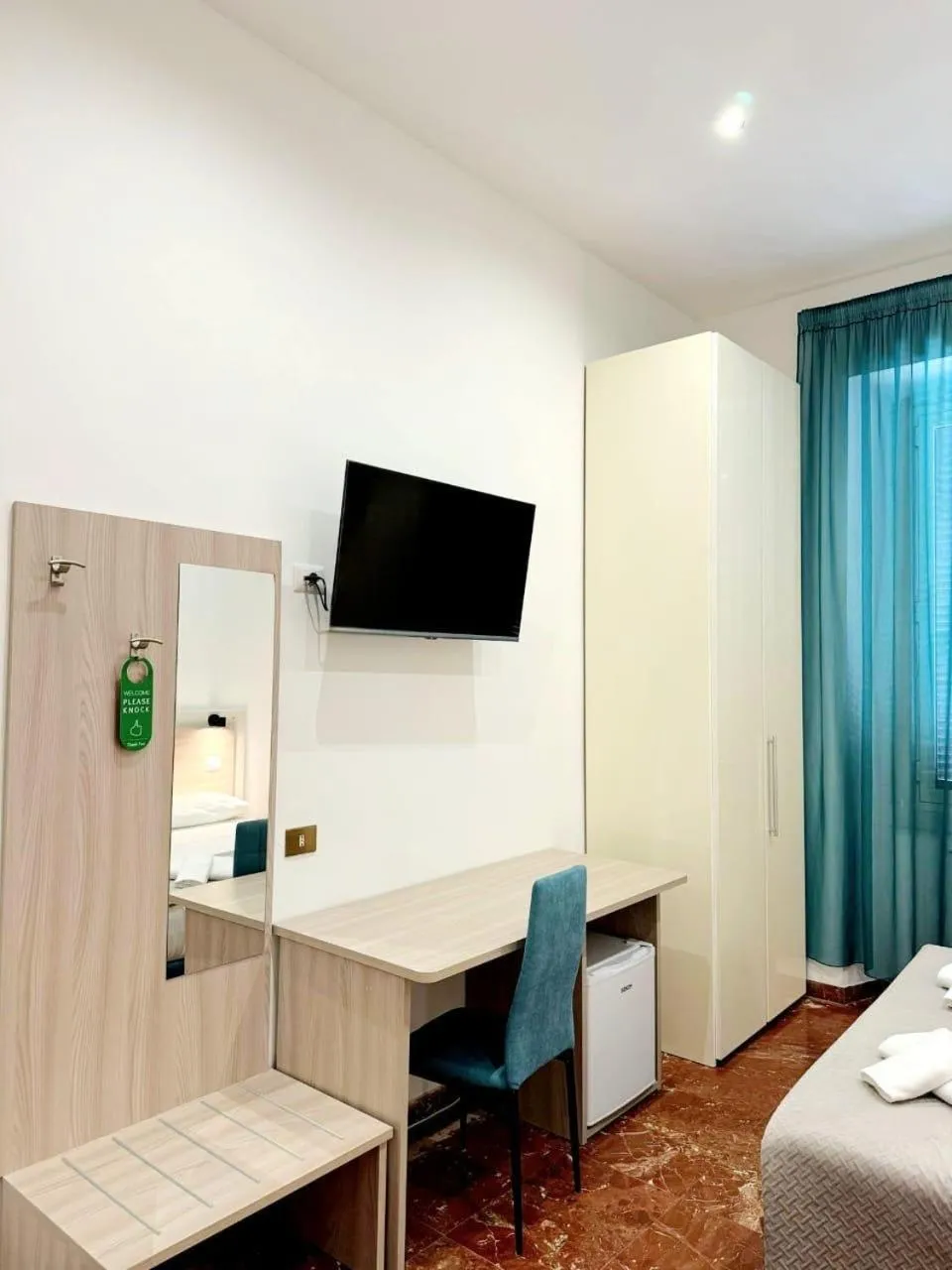 TV and multimedia, Bed in Tawhid Accomodation