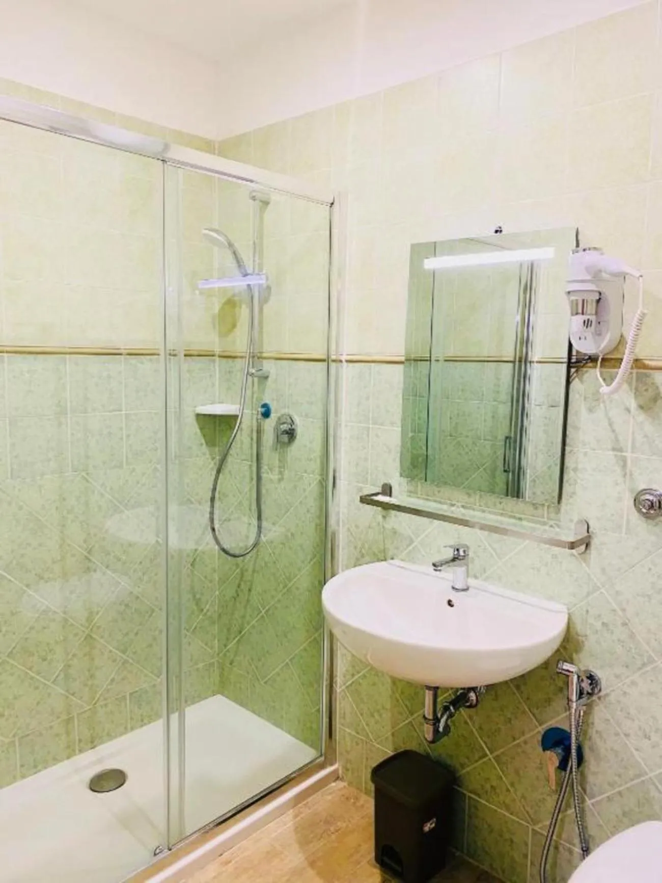Shower in Tawhid Accomodation