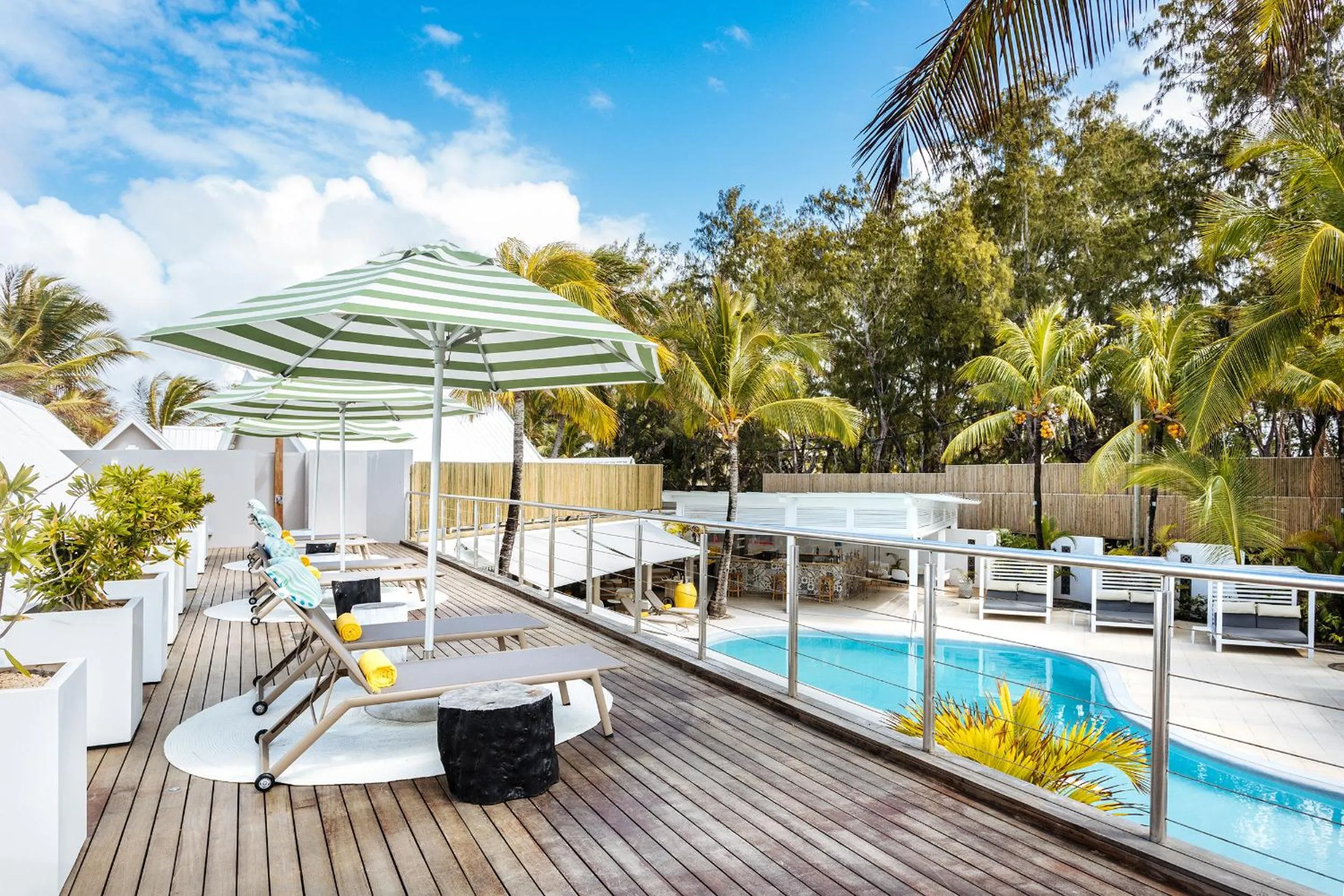 Swimming pool in Tropical Attitude (Adults Only)