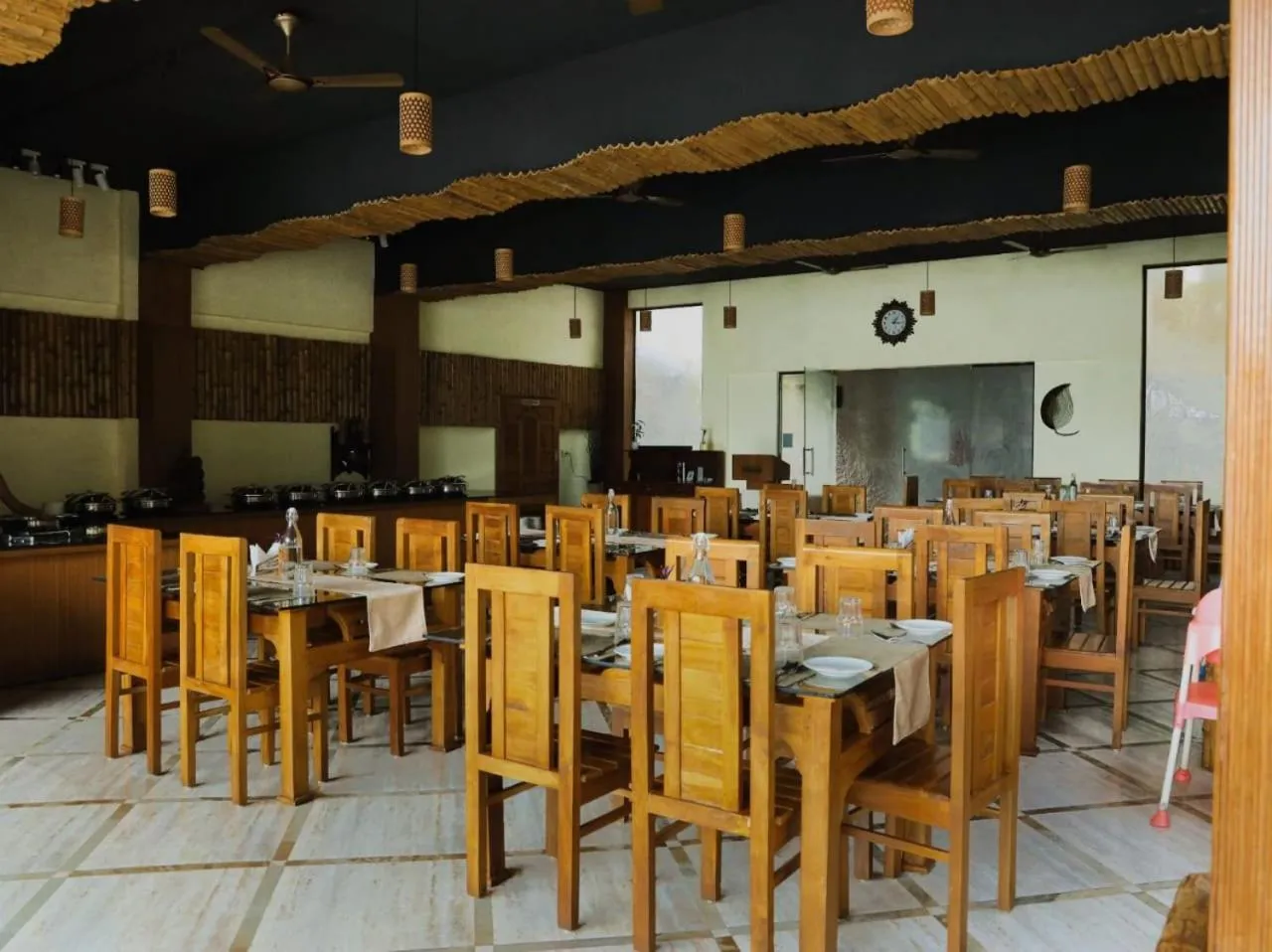 Restaurant/places to eat in Indeevara Luxury Resort and Spa, Wayanad