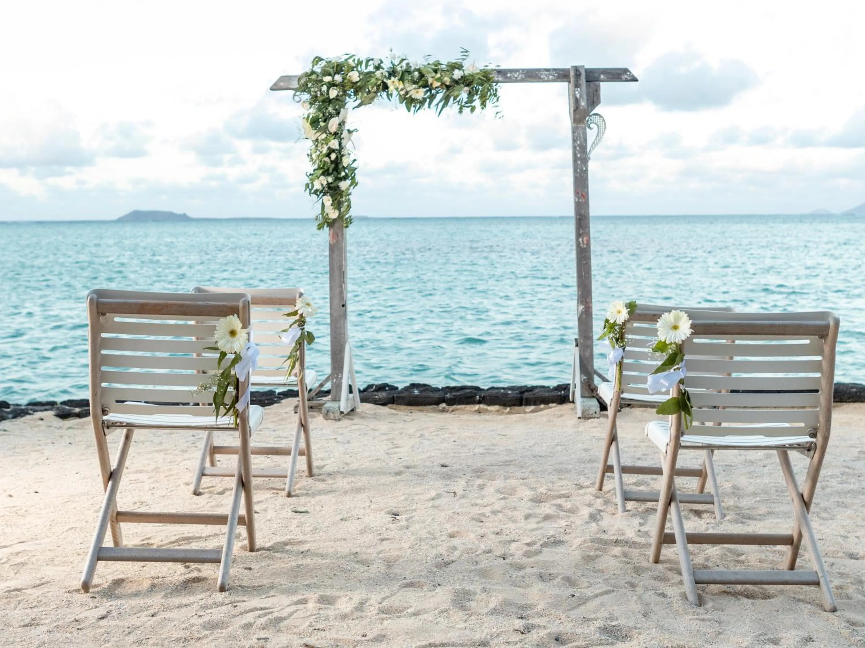 wedding in Paradise Cove Boutique Hotel (Adults Only)