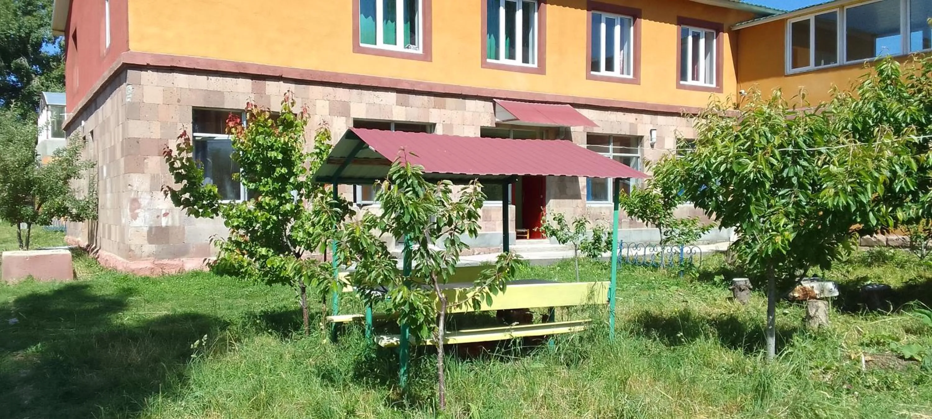 Sevan Backstage Garden