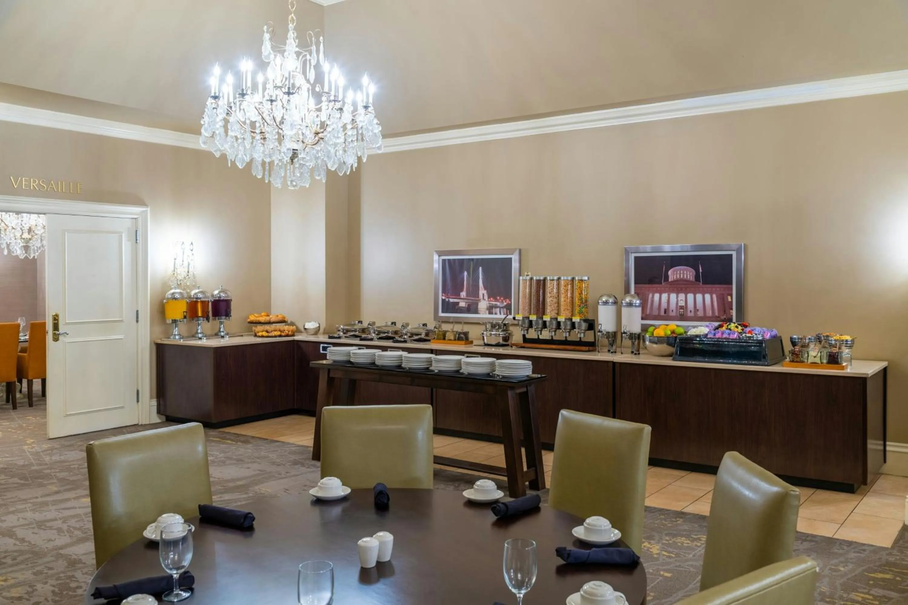 Breakfast in The Capital Suites Hotel