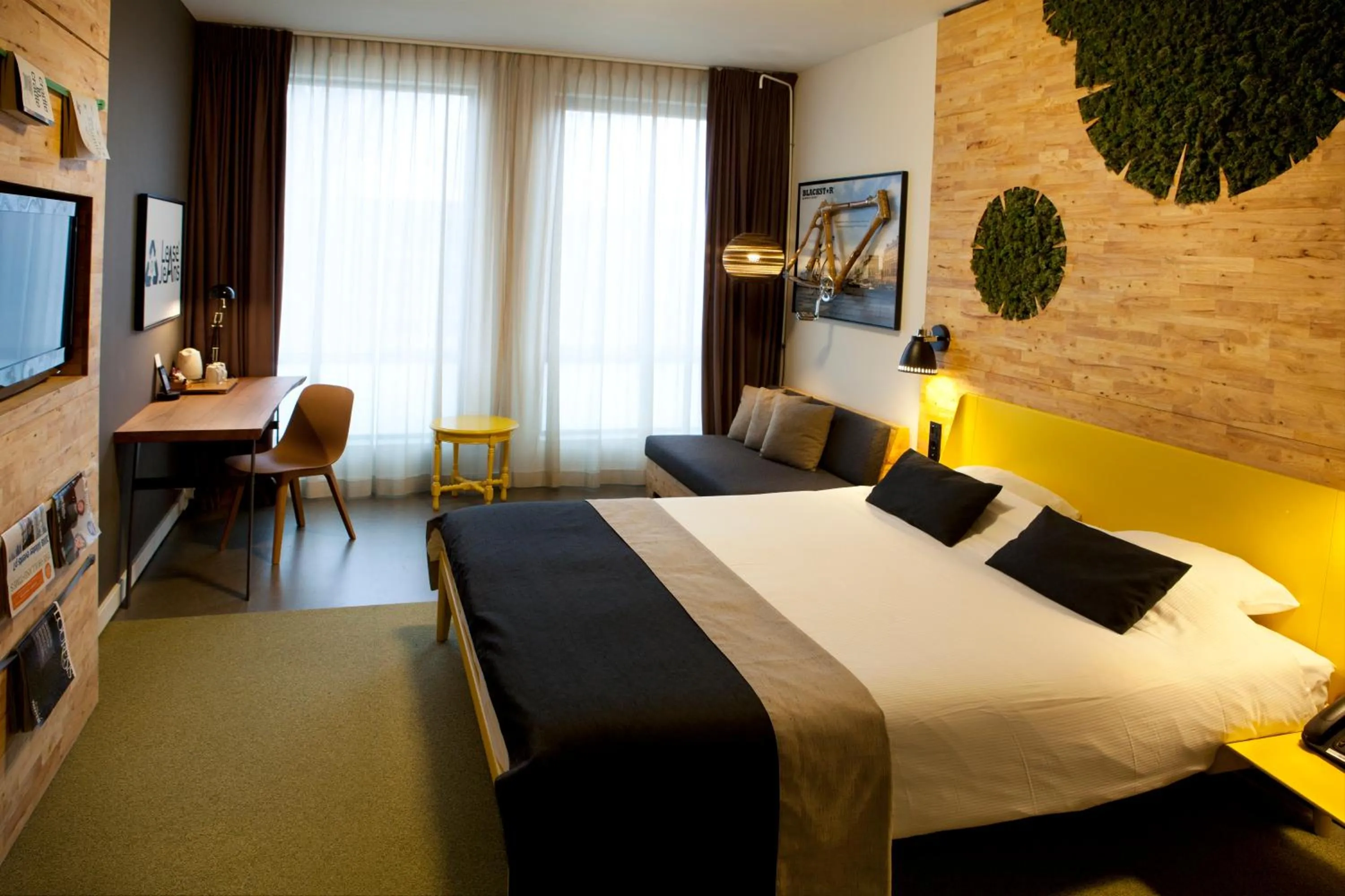 Skotel Amsterdam, Hotelschool The Hague
