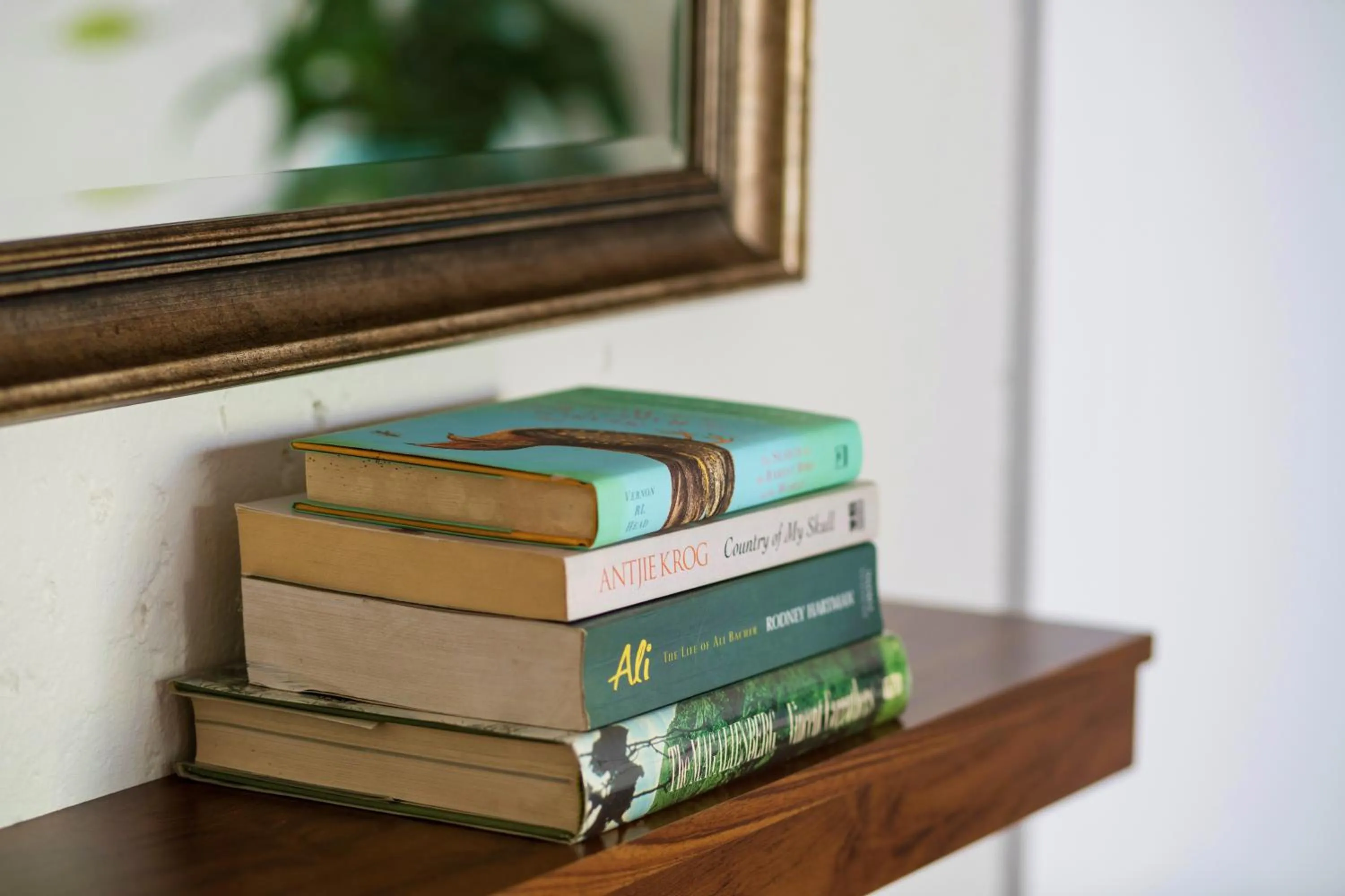Decorative detail in Sandton Slippers