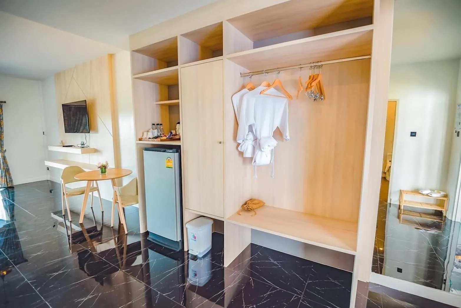 Photo of the whole room in Phuengluang Riverside Hotel Chanthaburi