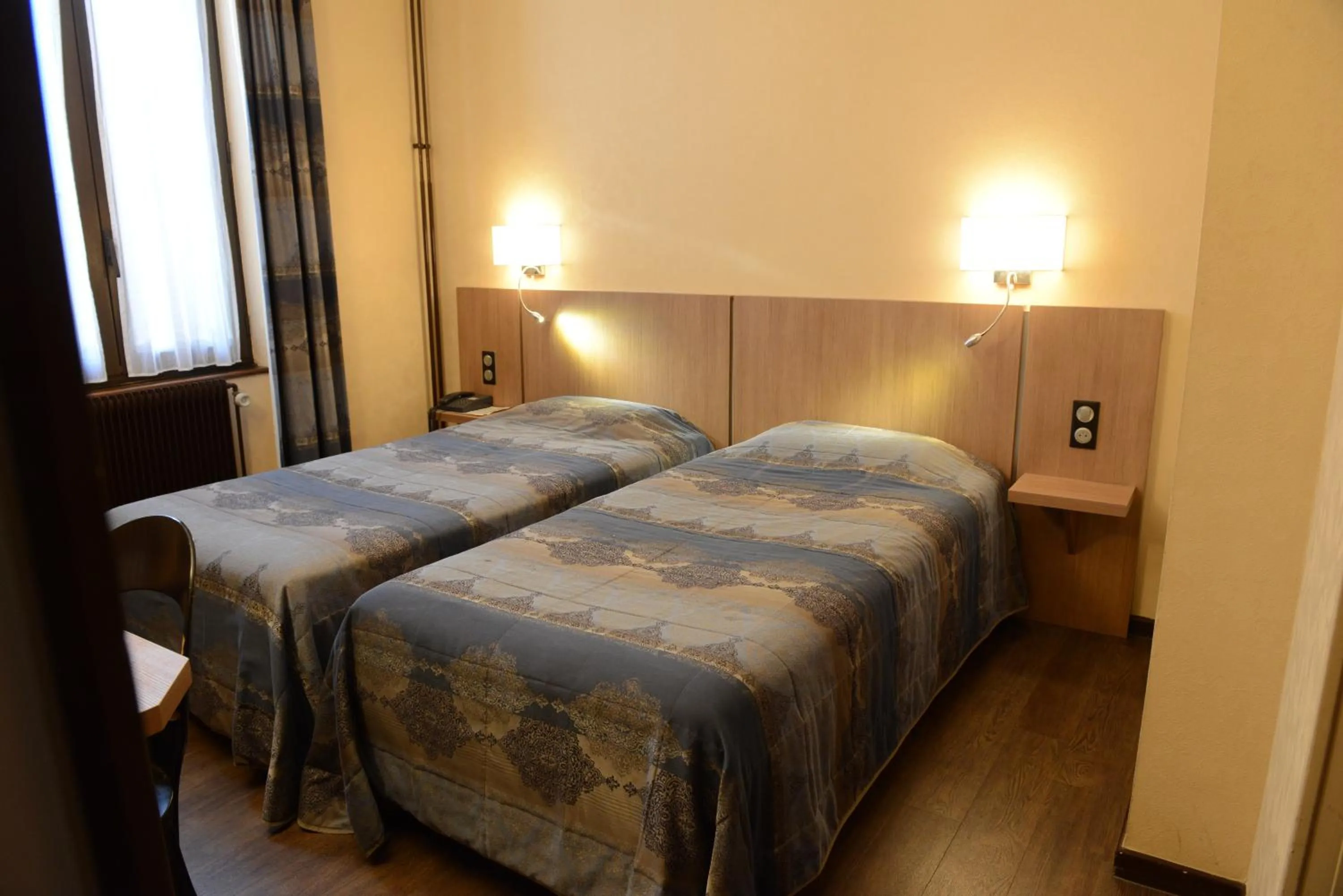 Bedroom, Bed in Hôtel du Lion