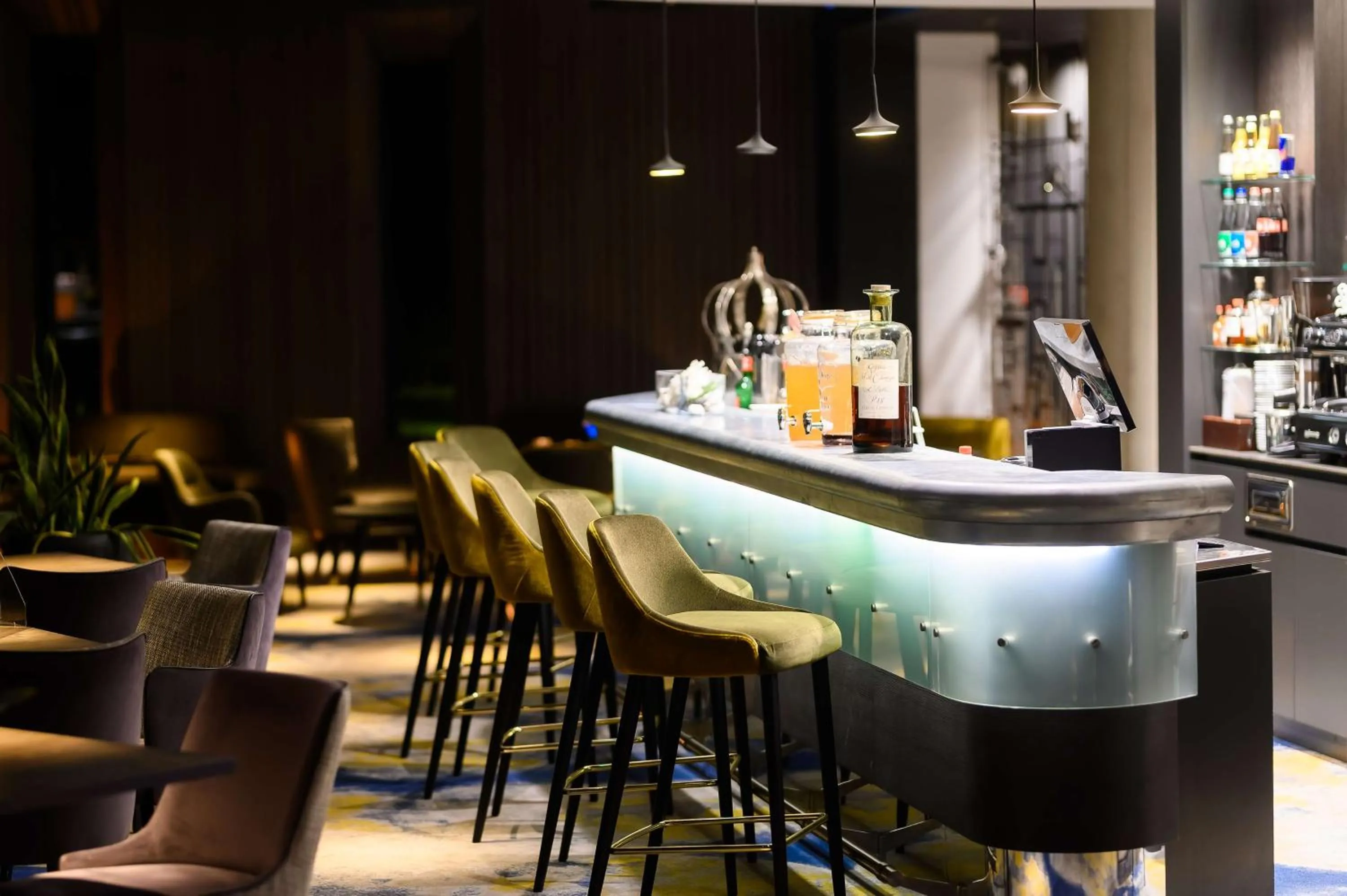 Lounge or bar in Best Western Plus Hotel & Restaurant Les Humanistes Colmar Nord