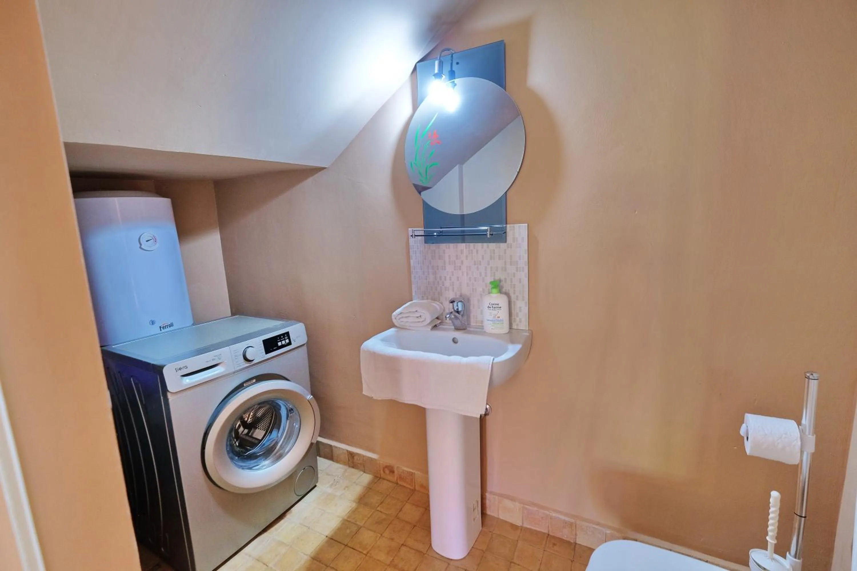 washing machine in Hacienda Marrakech