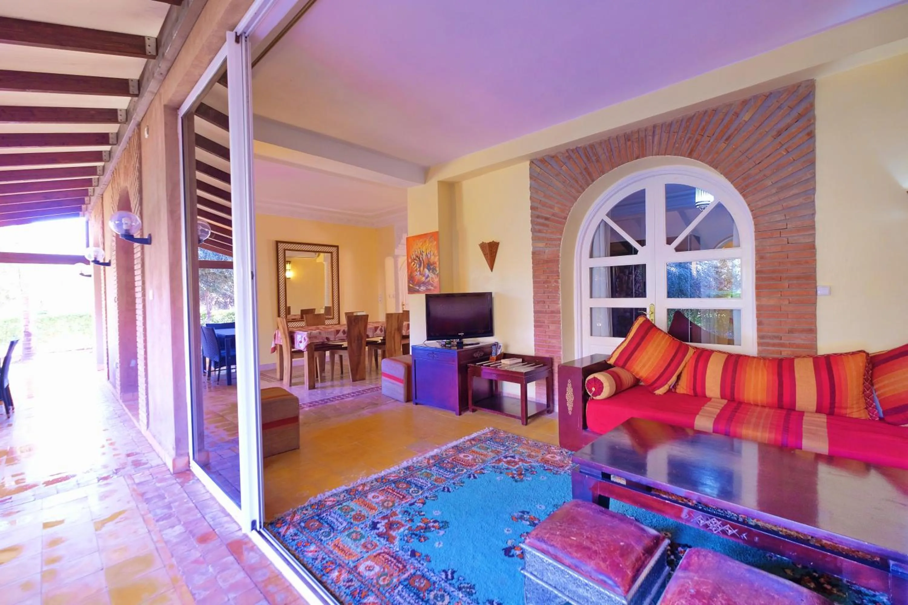 Communal lounge/ TV room in Hacienda Marrakech