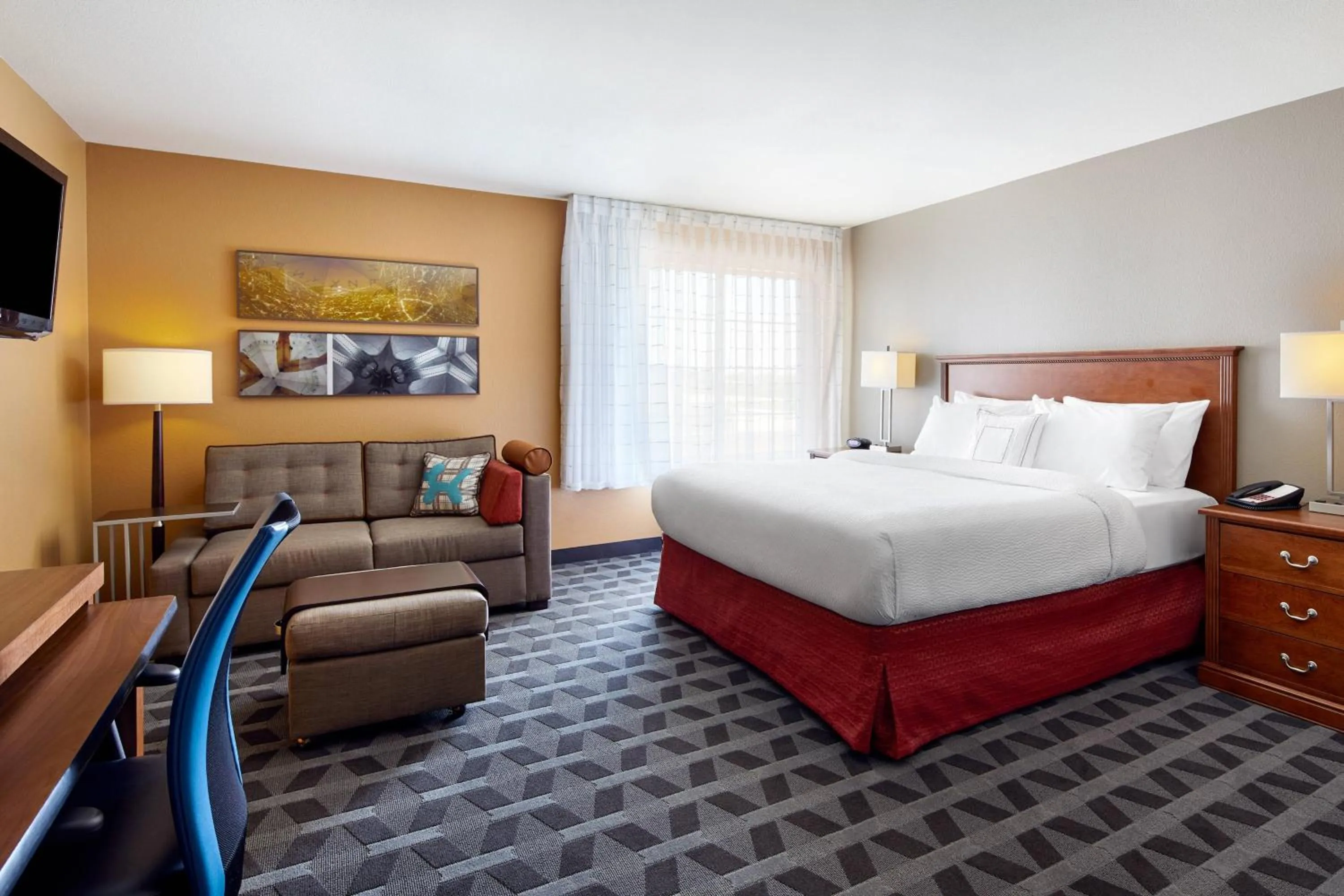 Photo of the whole room, Bed in TownePlace Suites by Marriott Midland